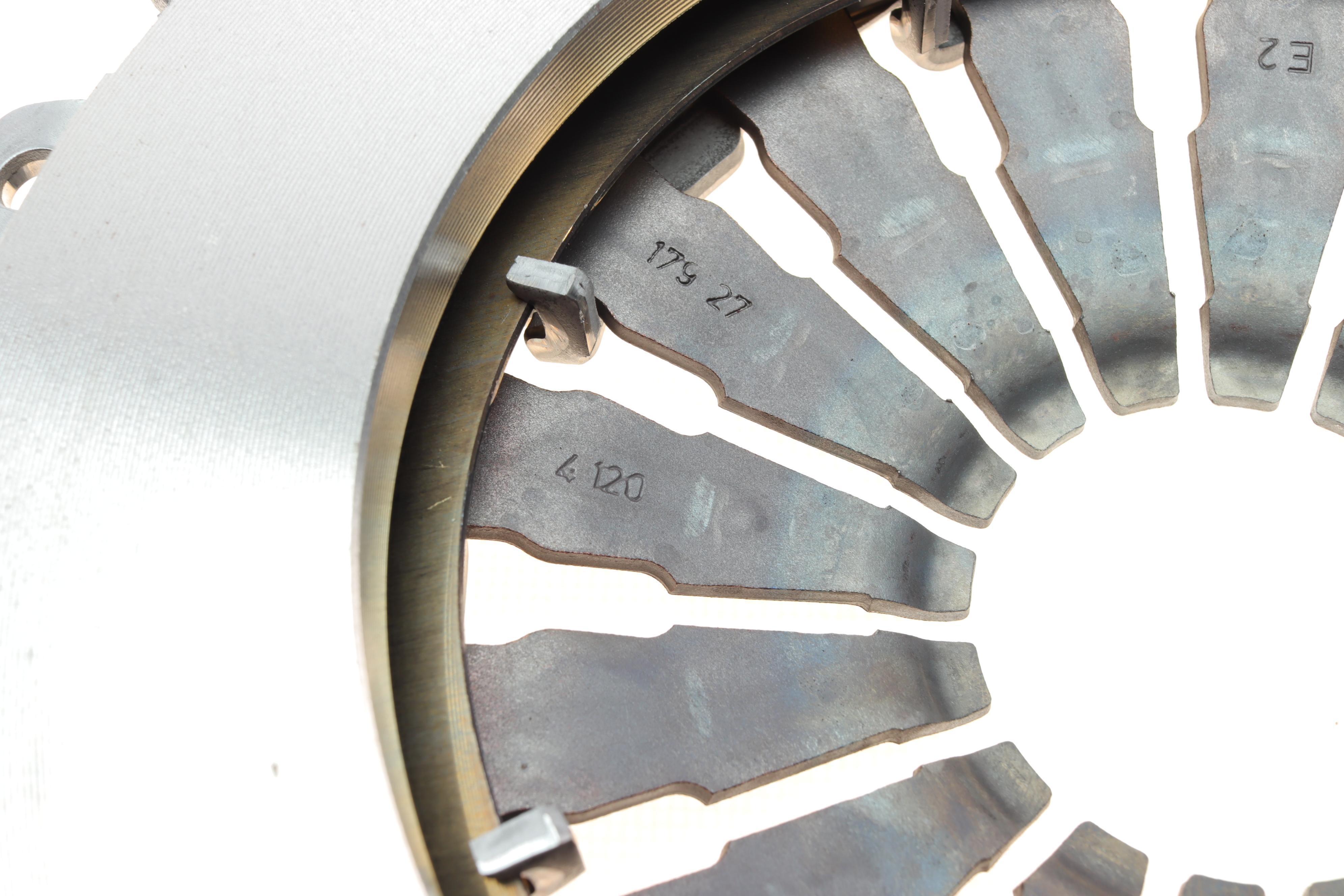 Демпфер + комплект зчеплення Opel Astra J 1.3 CDTI 09-15