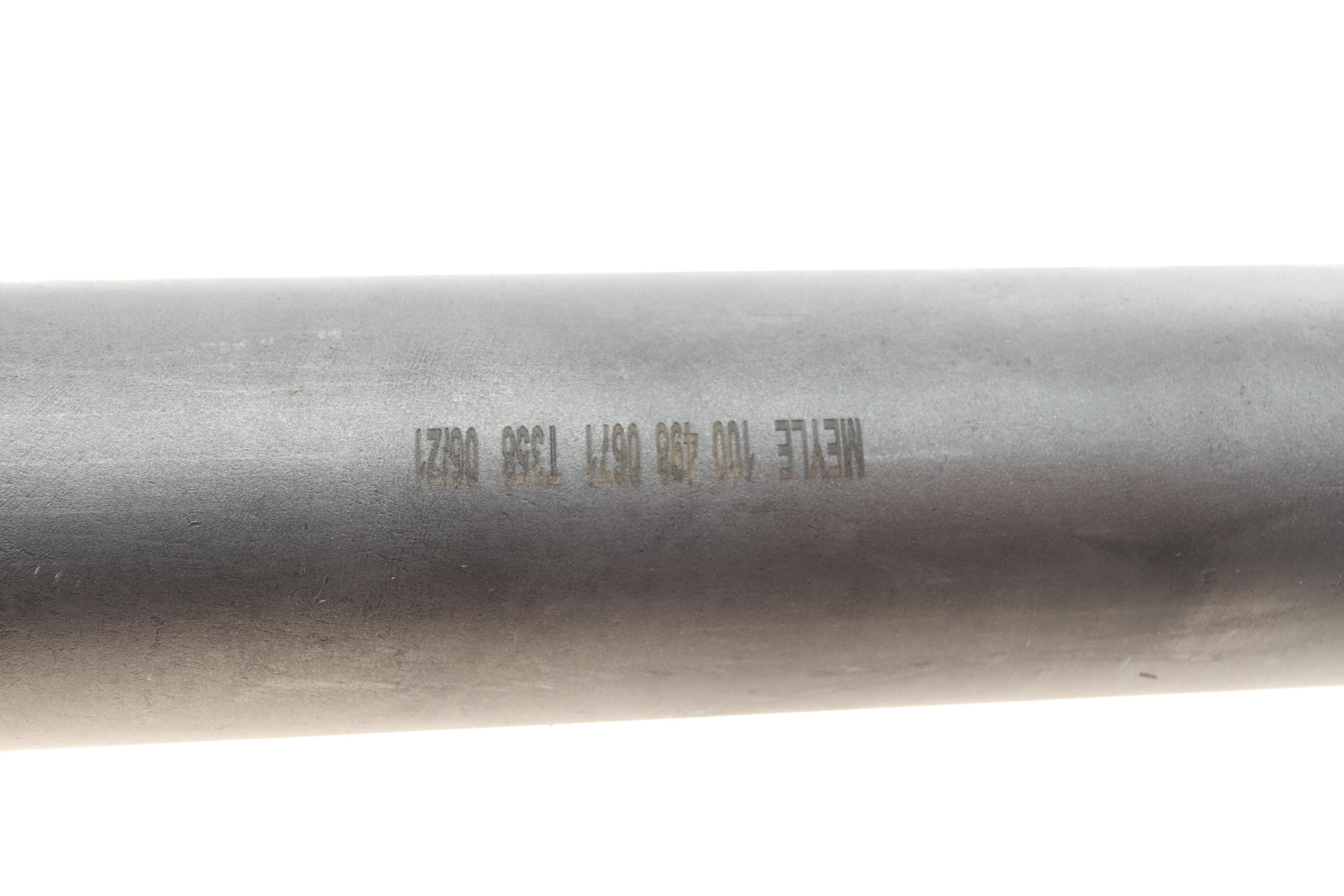 Піввісь (передня) Audi A4/VW Passat 1.8-2.3 95-05 (R) (33x30x622/45ABS)