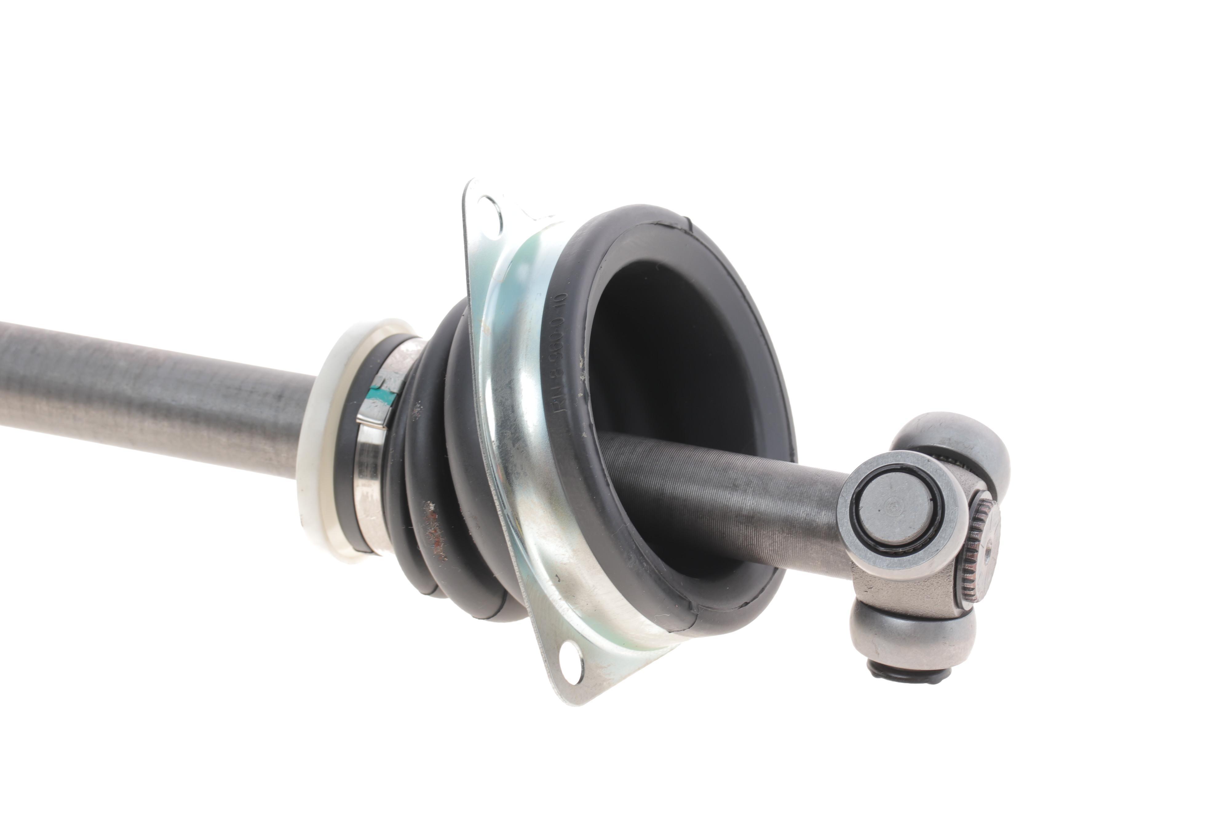 Піввісь (передня) Renault Logan 04- (L) (21x49x681) (TDS0085)