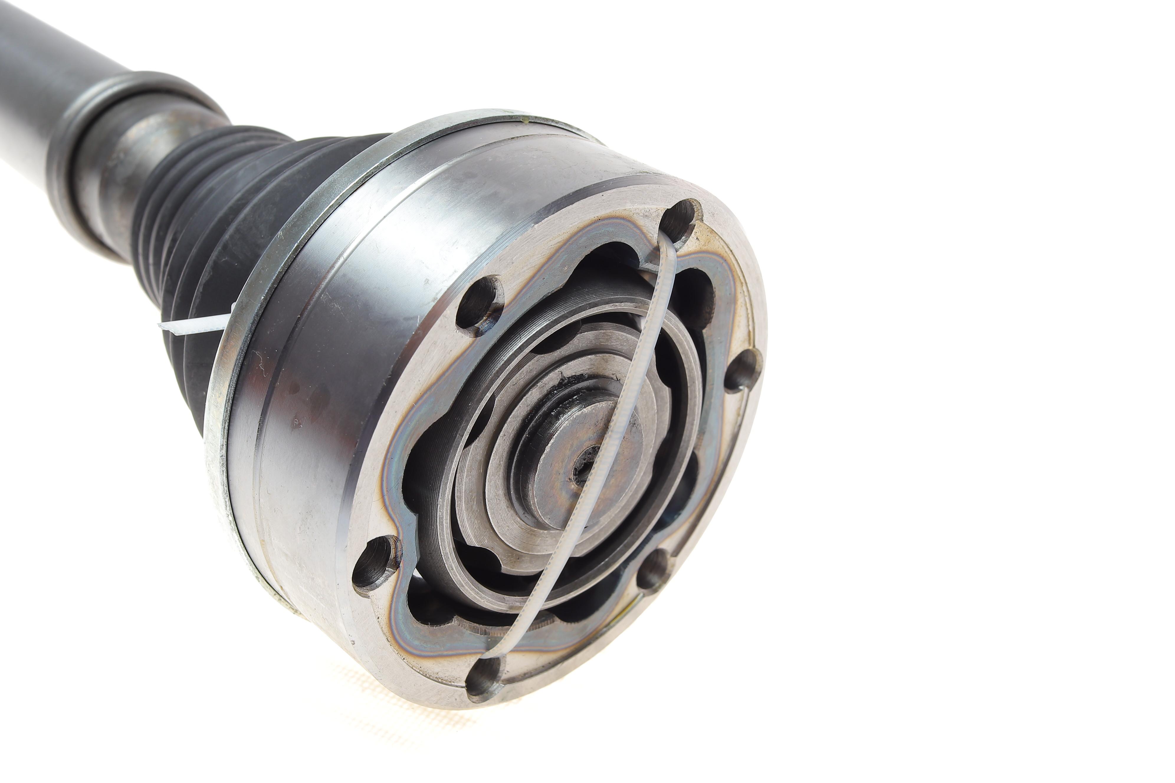 Піввісь (передня) VW Golf 1.6-2.0 TDi/Skoda Octavia 2.0 TDi 09- (R) (36x814)