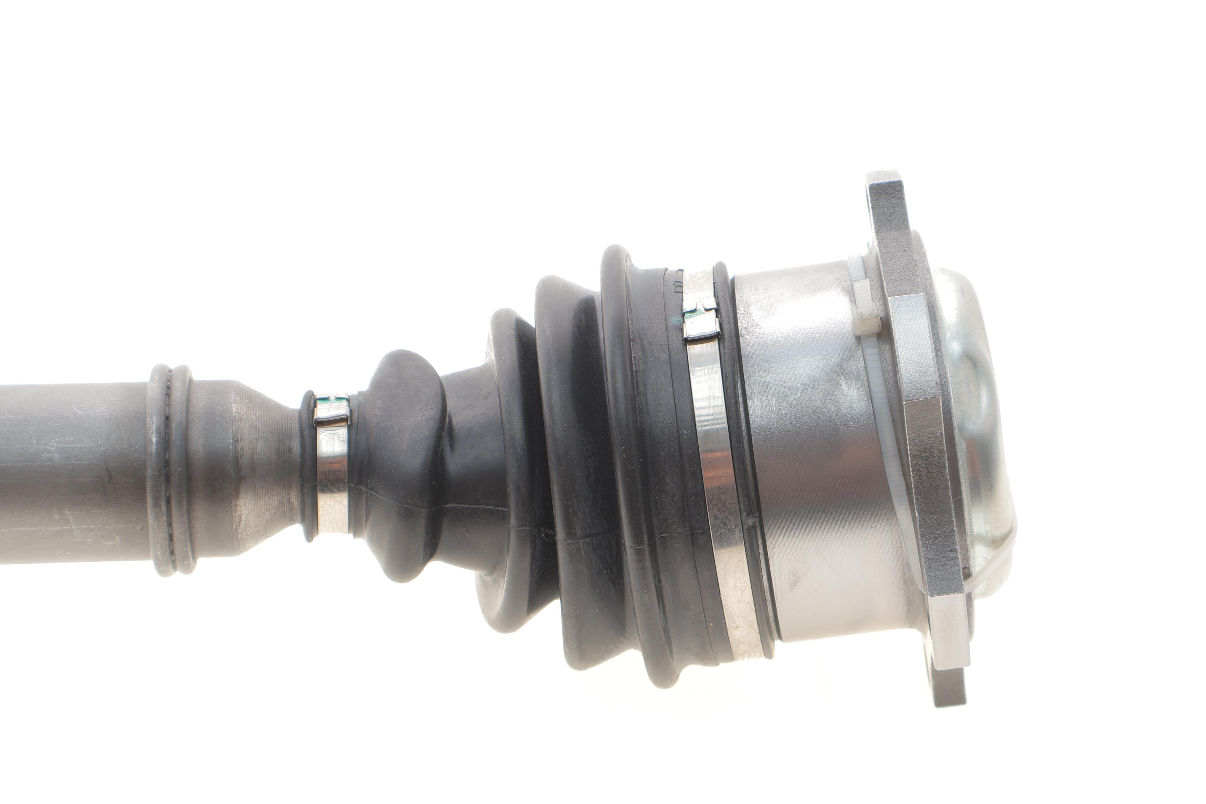 Піввісь Audi A4/VW Passat 98-05 (33x603) (L)