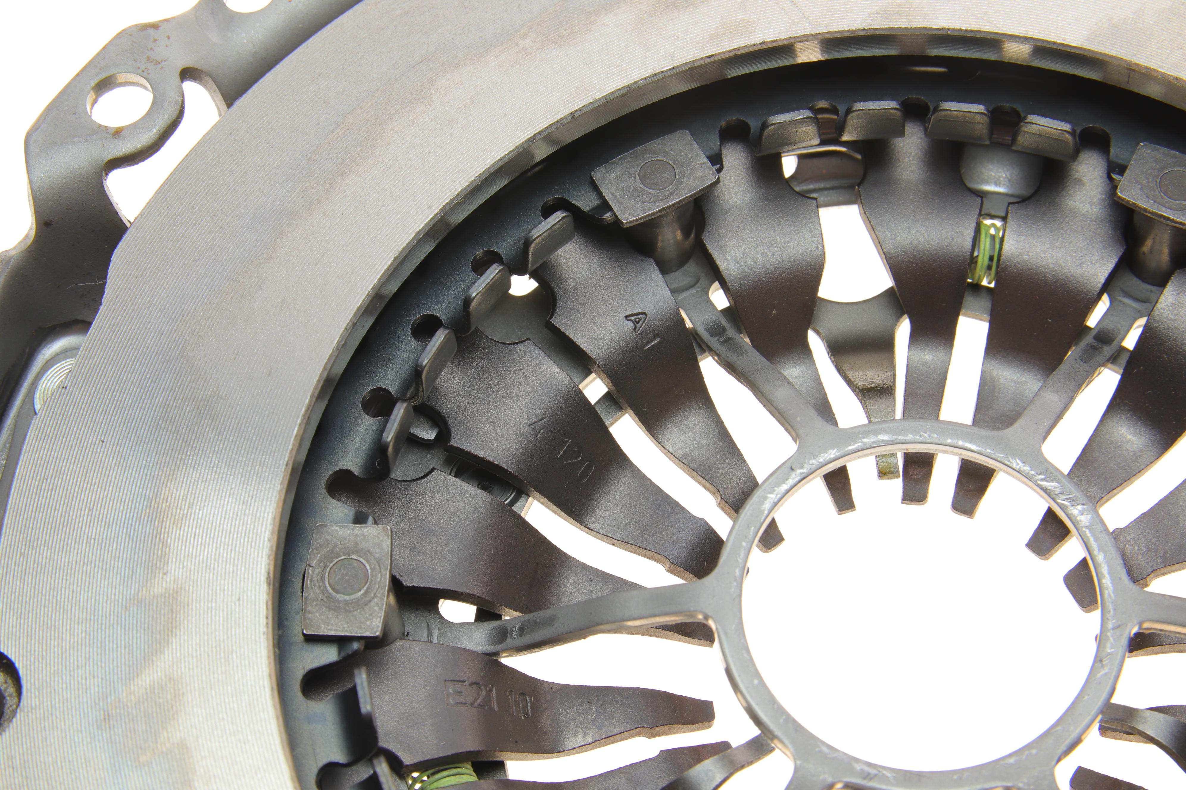 Комплект зчеплення Ford Fiesta 1.6 TDCi 04-09