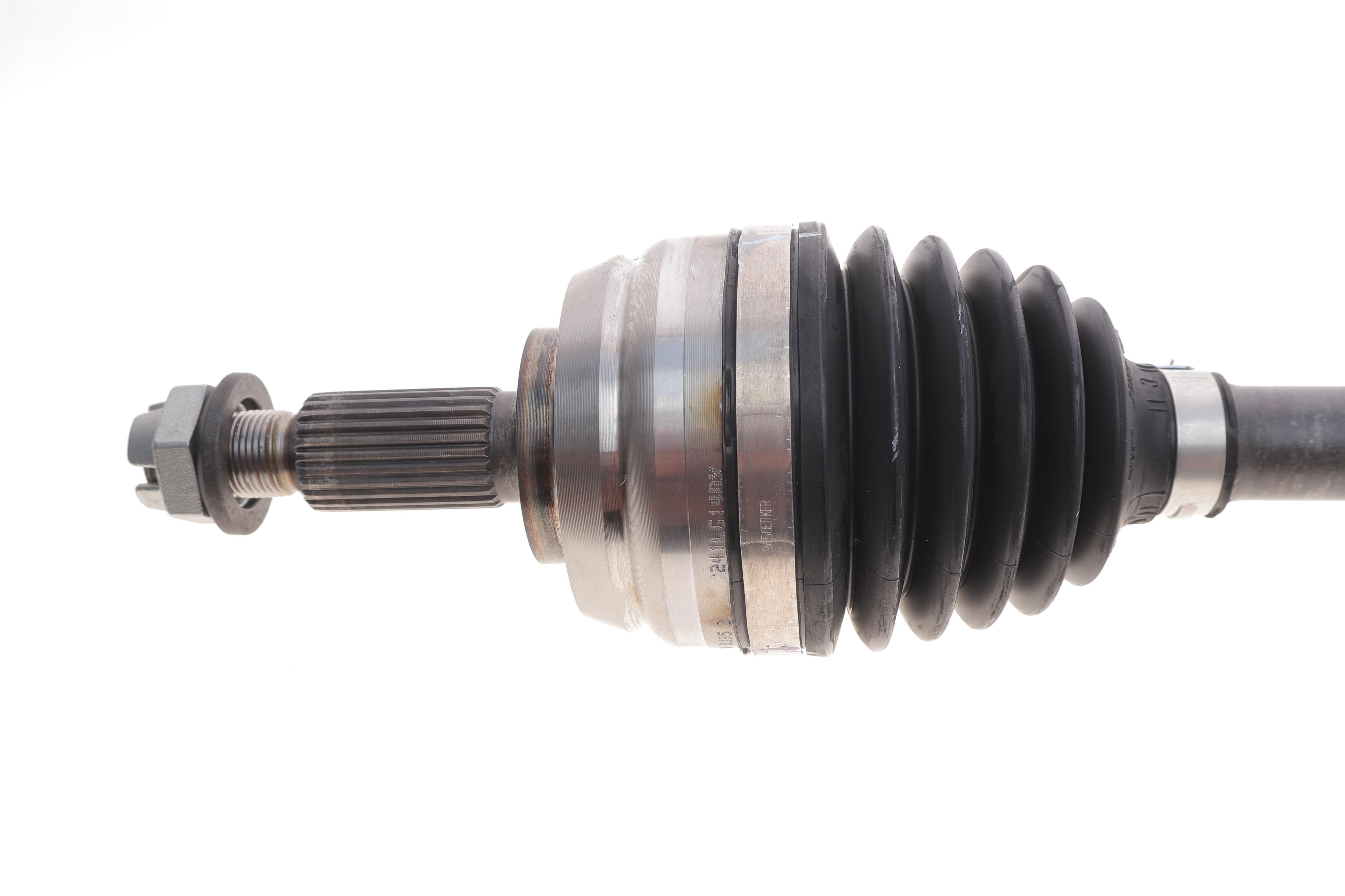 Піввісь (передня) Renault Duster 1.5dCi/2.0 4x4 11- (L) (25x27x673)