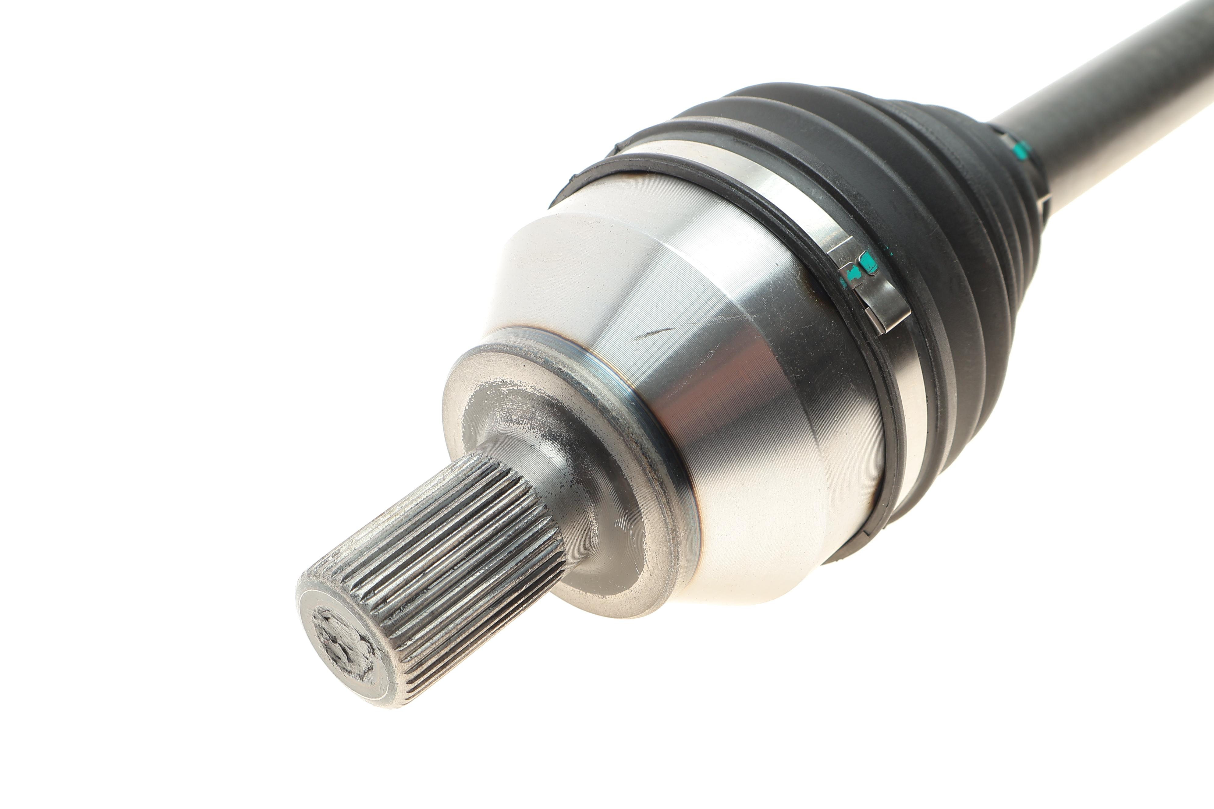 Піввісь (передня) Ford Focus/Volvo S40/V50 04-12 (L) (36x26x582)