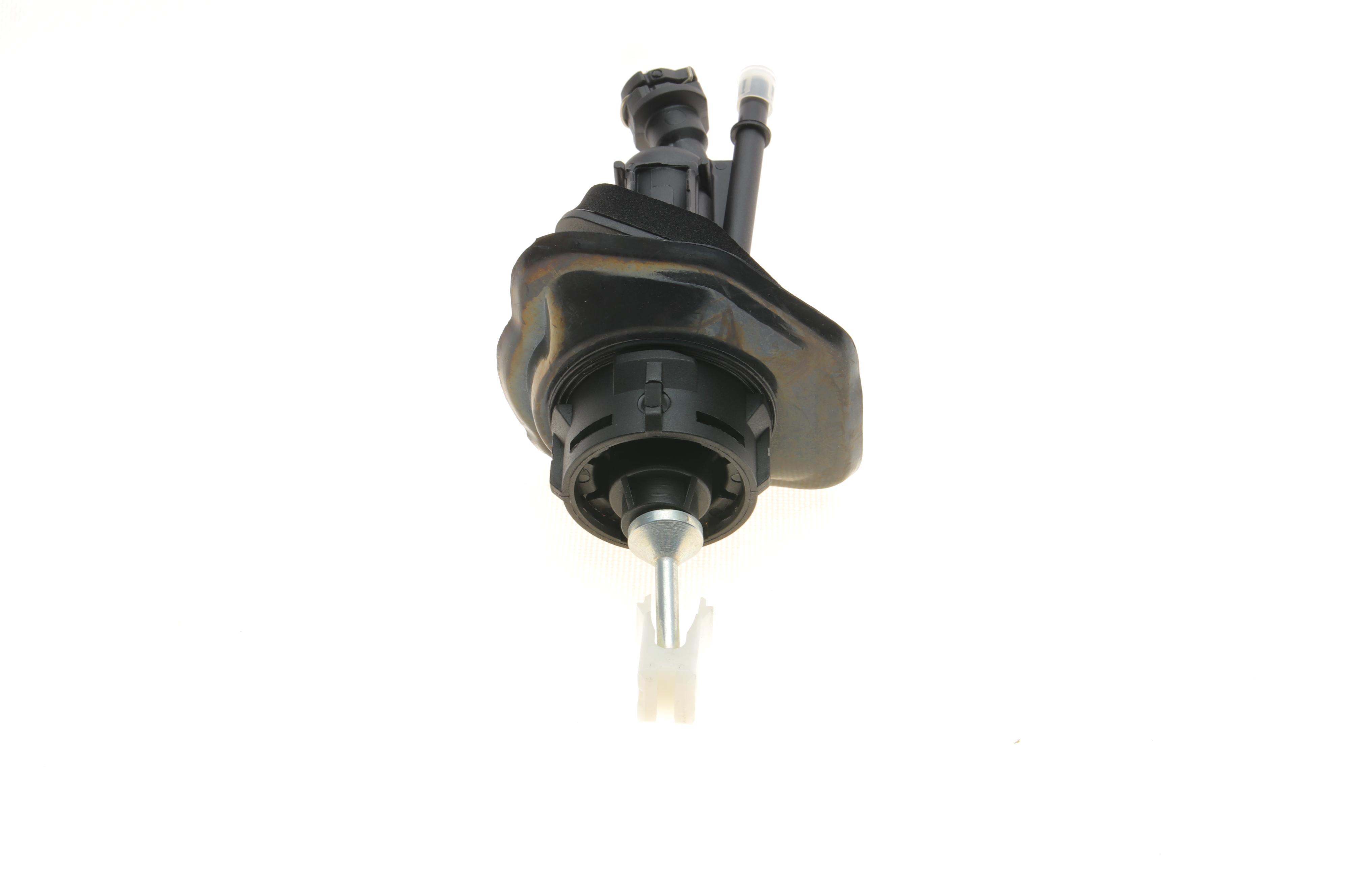 Циліндр зчеплення (головний) Ford Focus II/III/C-max/Mazda 3/5/Volvo C30/S40 II/V50 1.0-2.4D 03-