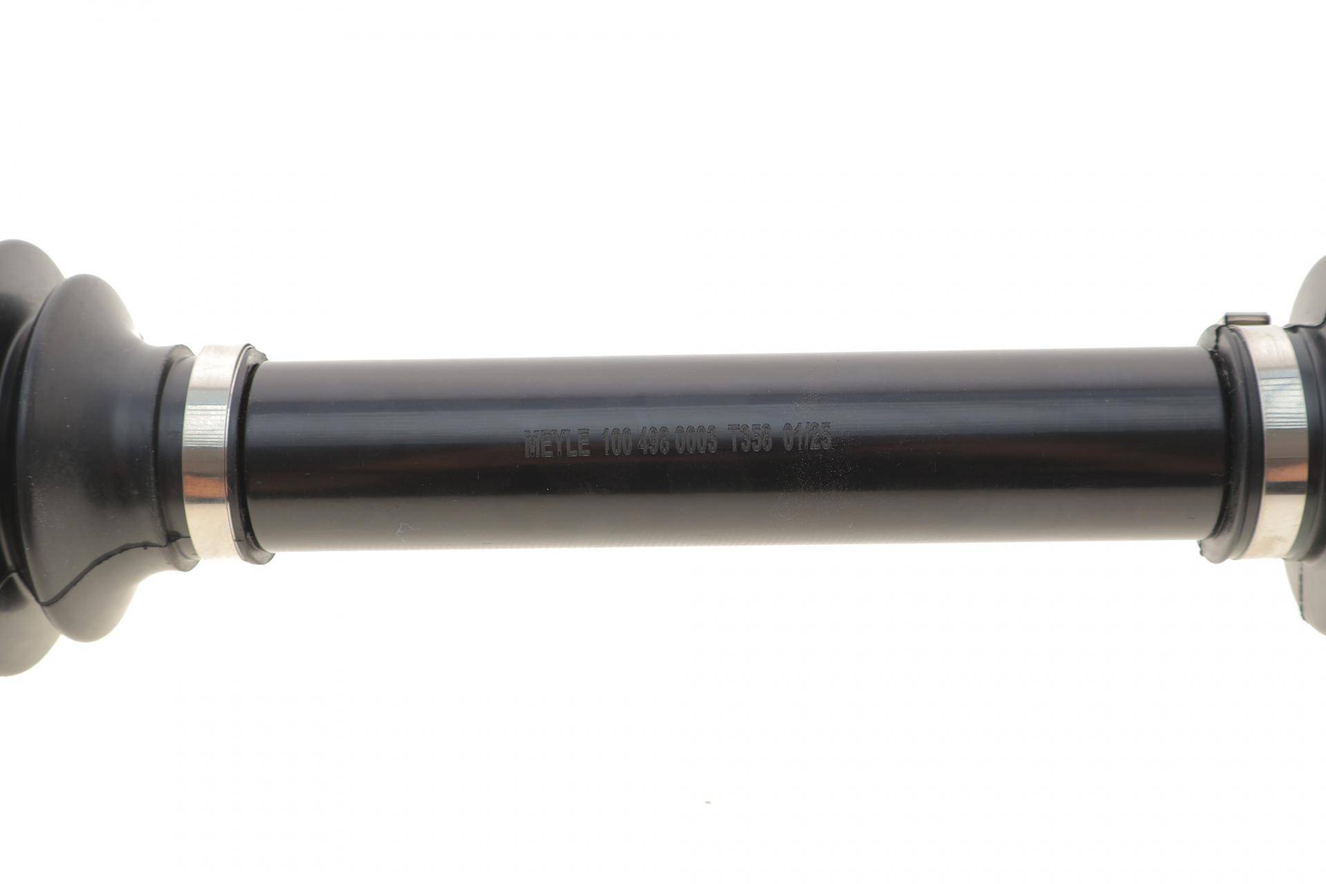 Піввісь (передня) Audi Q8 22- (42x30x518mm)