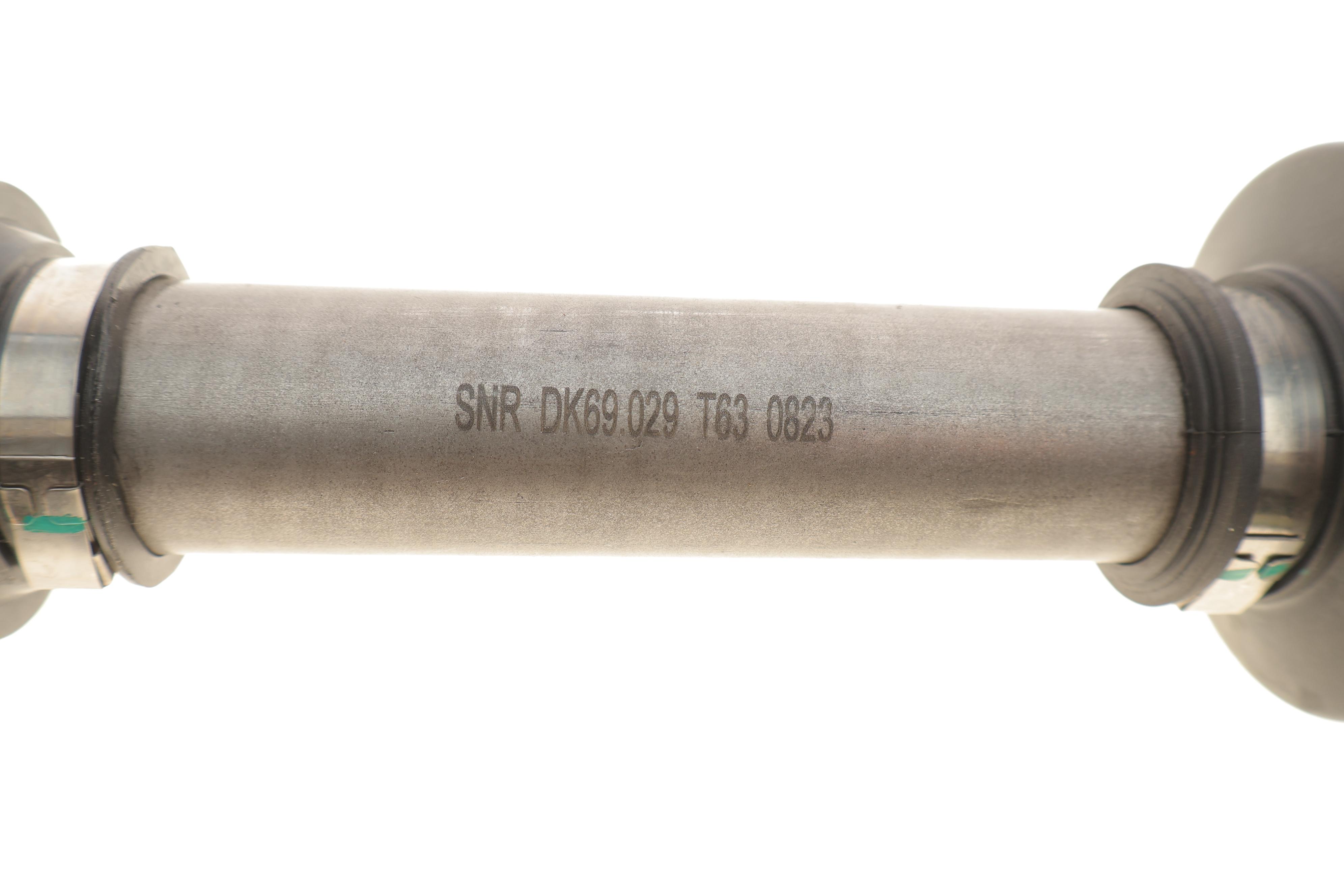 Піввісь (передня) Toyota Rav4 2.0/2.2 D 08- (R) (30x24x1006)