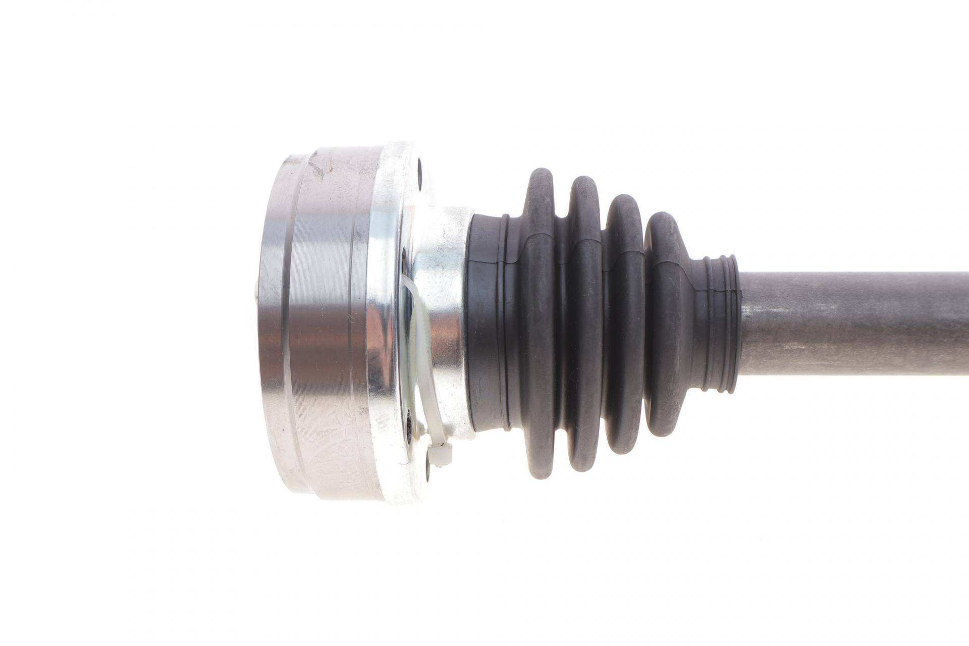 Піввісь (передня) Audi A3 96-03/Skoda Octavia 96-10/VW Golf IV/Bora 97-06 (L) (36x555)