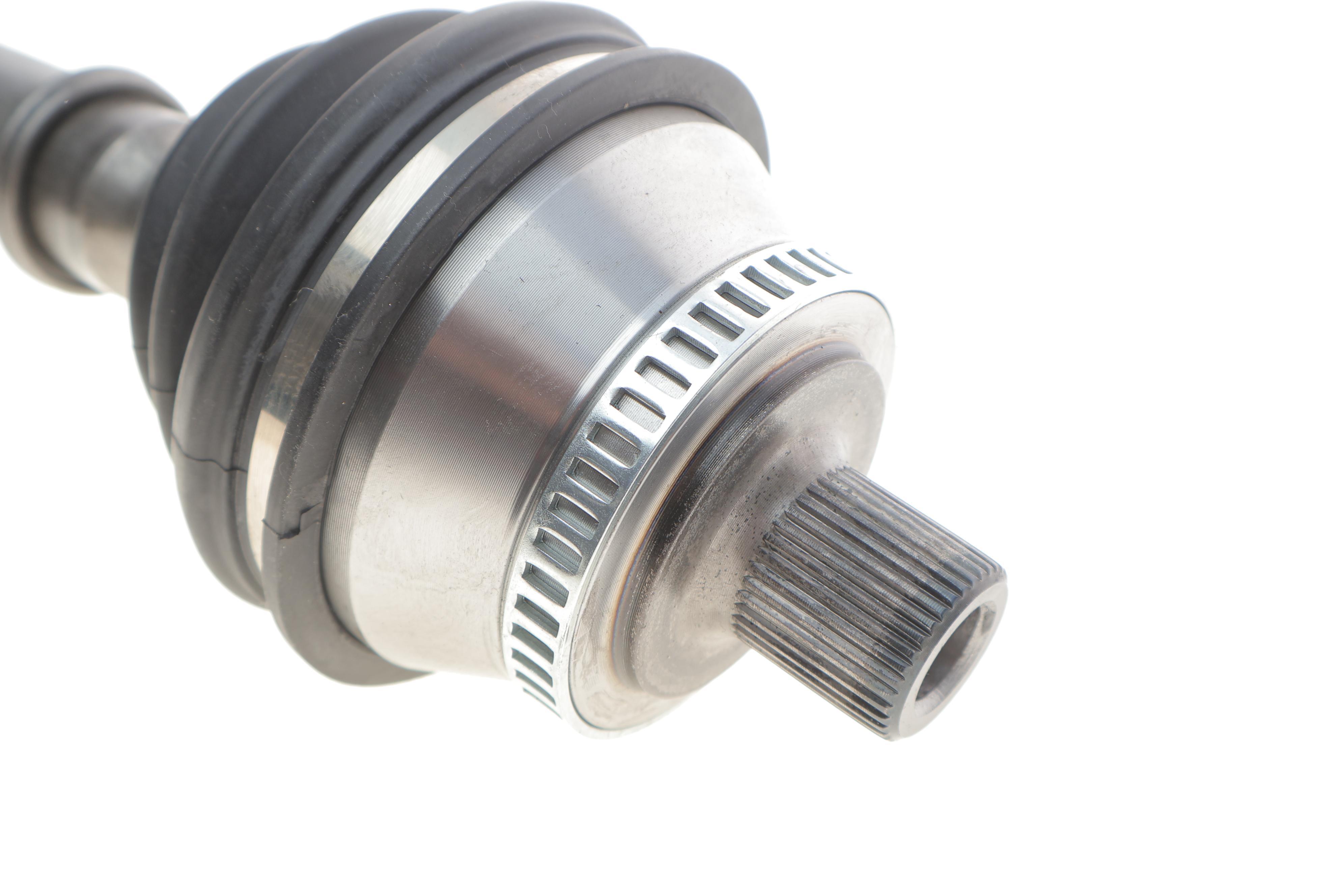 Піввісь (передня) Audi A4 1.8-3.0 04-08 (38x953x45T) (+ABS)