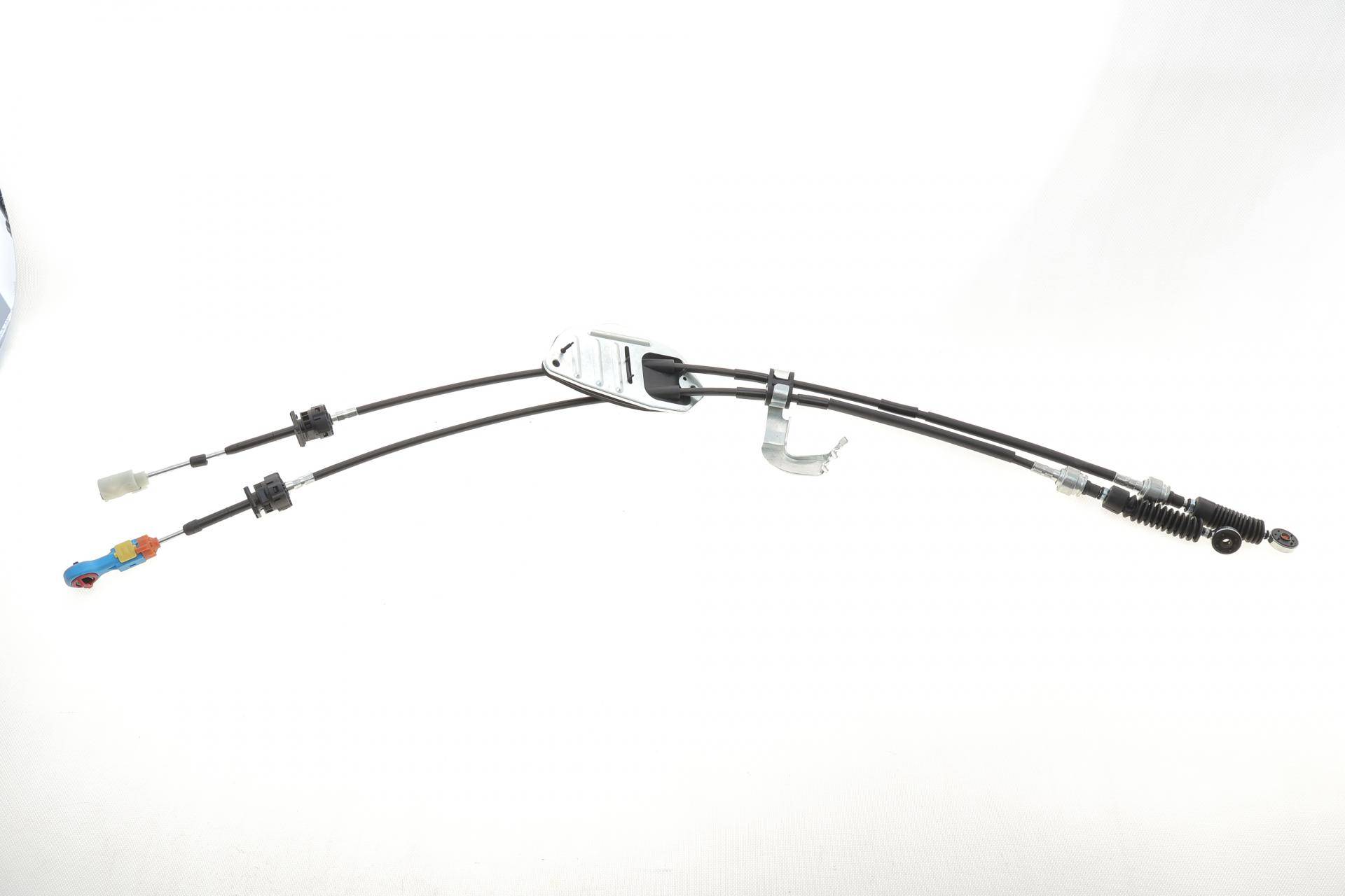 Трос куліси Toyota Auris 07-12/Verso 1.6/1.8 09-18 (6КПП)