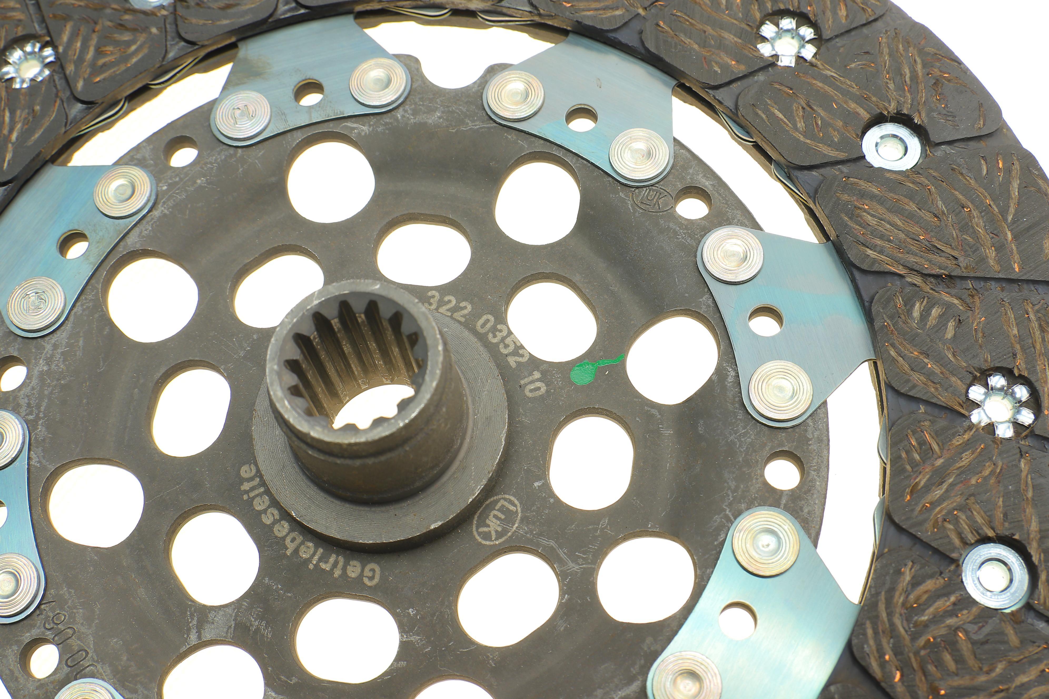 Комплект зчеплення Opel Combo 1.3CDTi (з 415 0232 10) (мот Z13DTJ)