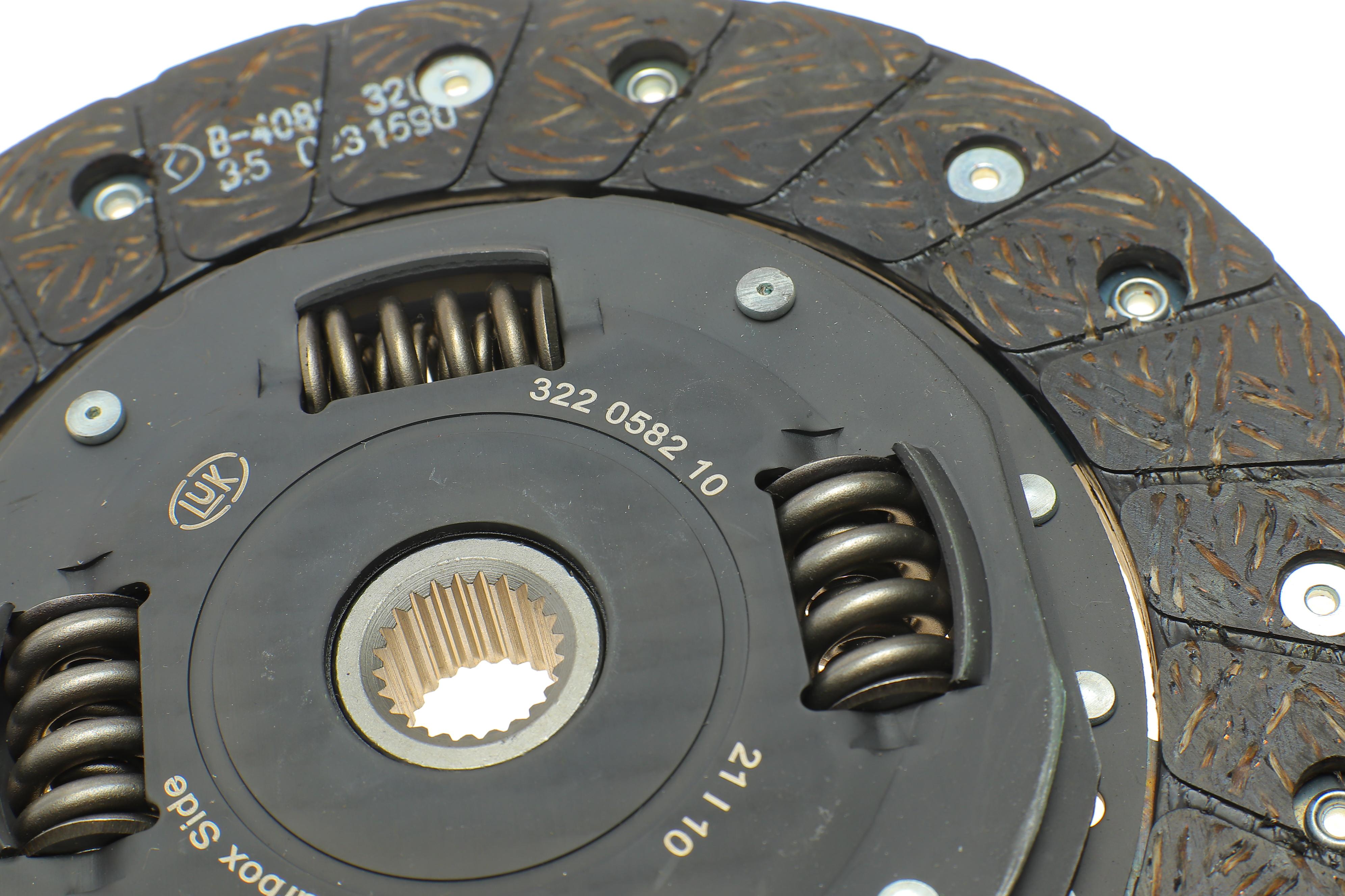 Комплект зчеплення MB A-class (W168/W169) 97-12 (d=220mm), M166/M266