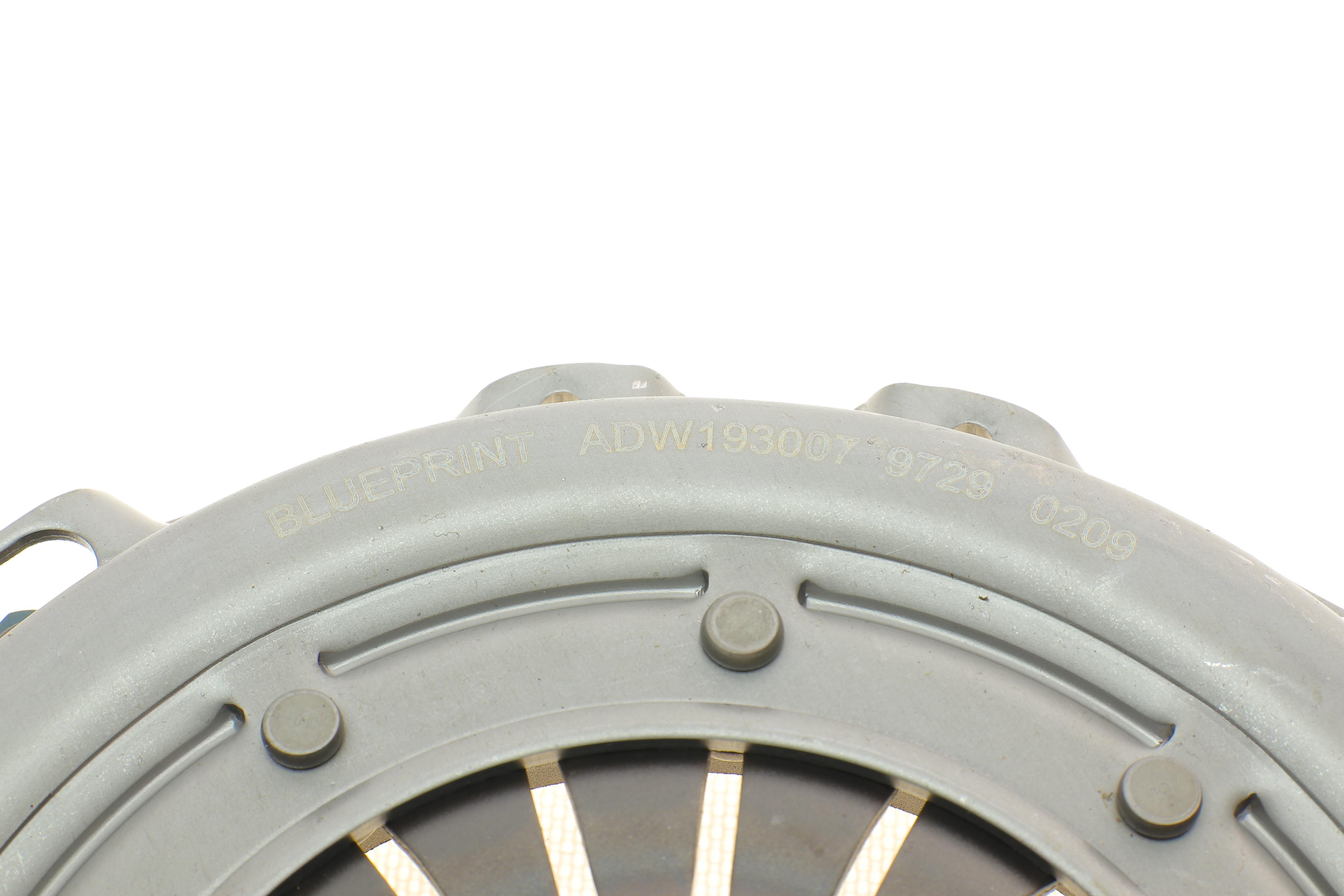 Комплект зчеплення Opel Vectra A 1.6/1.7D 88-95 (d=200mm) (+вижимний)