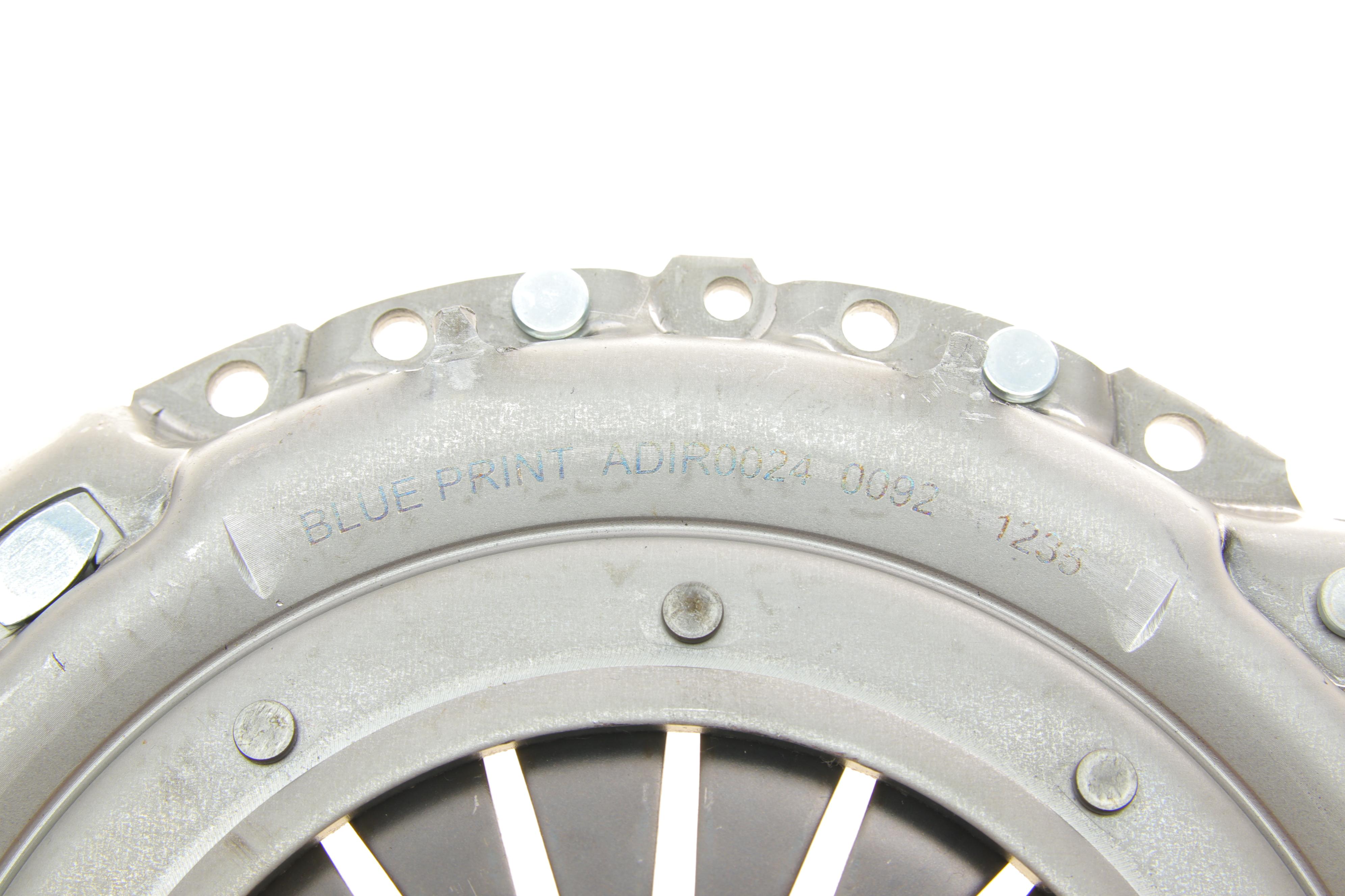 Комплект зчеплення Skoda Octavia/VW Golf III/IV 1.6TDI/1.9TDI/1.8T 95-(d=228mm) z=28 (+вижимний)