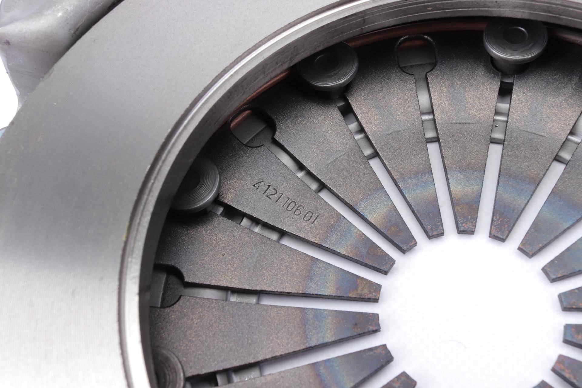 Комплект зчеплення Toyota Hilux V 2.4D/4WD, 88-97, 59/61kw