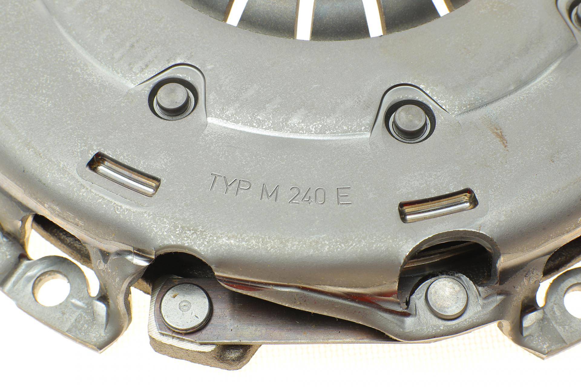 Комплект зчеплення Citroen Berlingo/Peugeot Partner 1.6 BlueHDi 14-