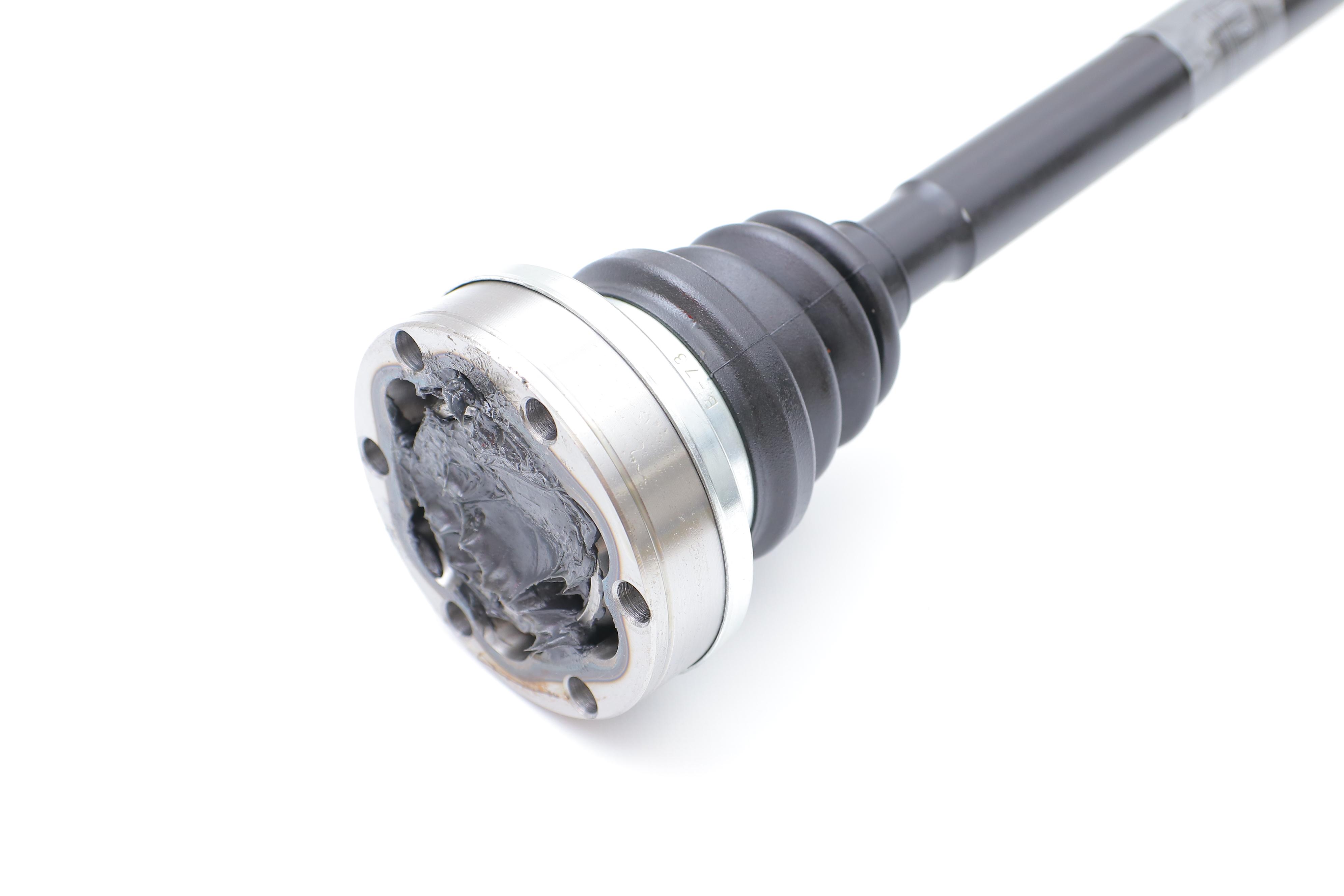 Піввісь (передня) (L) Audi A4 1.8/T 95-01/VW Passat B5 1.8/2.0 96-00 (33z/28z/609mm) (+ABS45z) МКПП