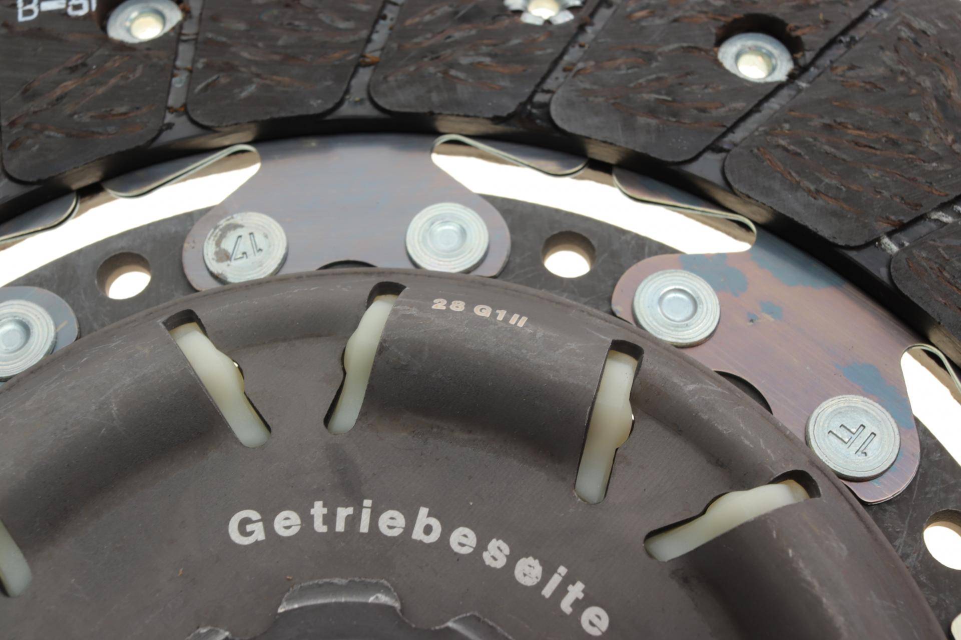 Комплект зчеплення Seat Alhambra/VW Sharan 1.8 T/2.0i 95-10