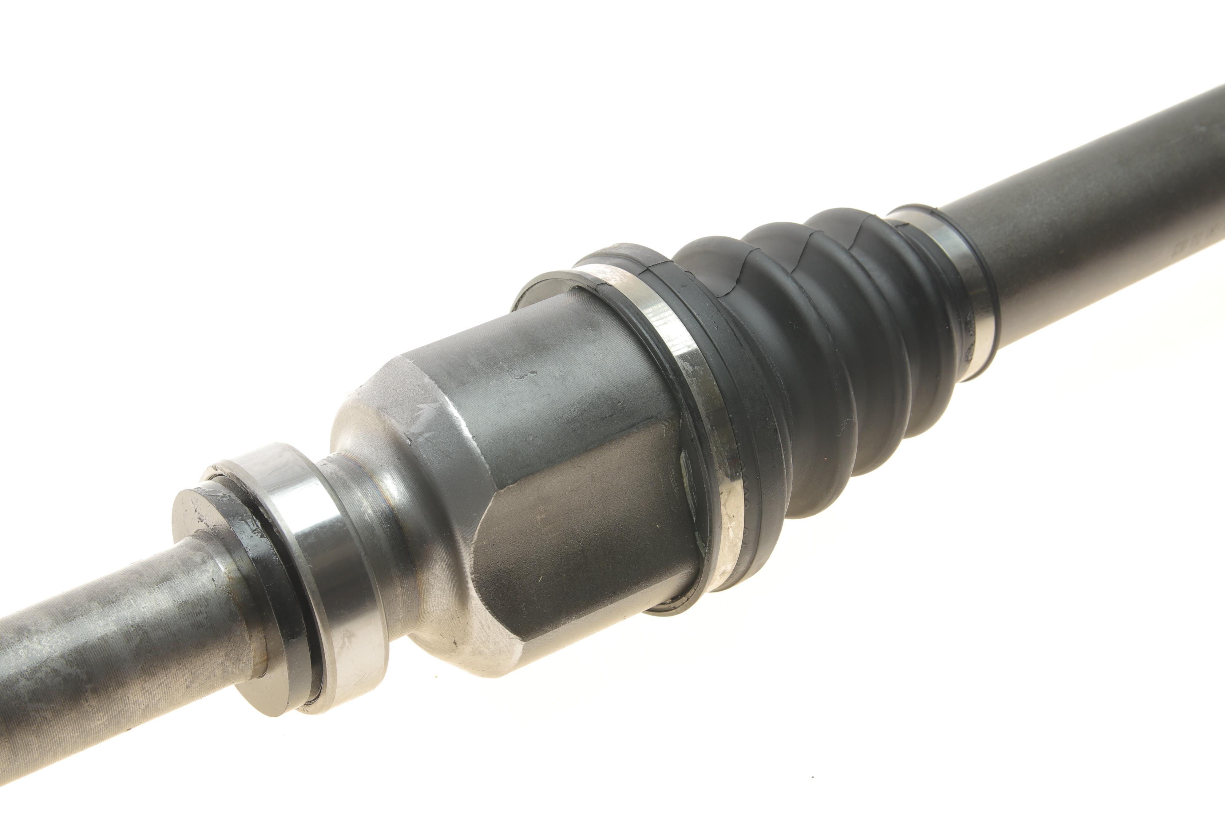 Піввісь (передня) Citroen C5/Peugeot 407 2.0 HDi 04- (R) (28x37x952)