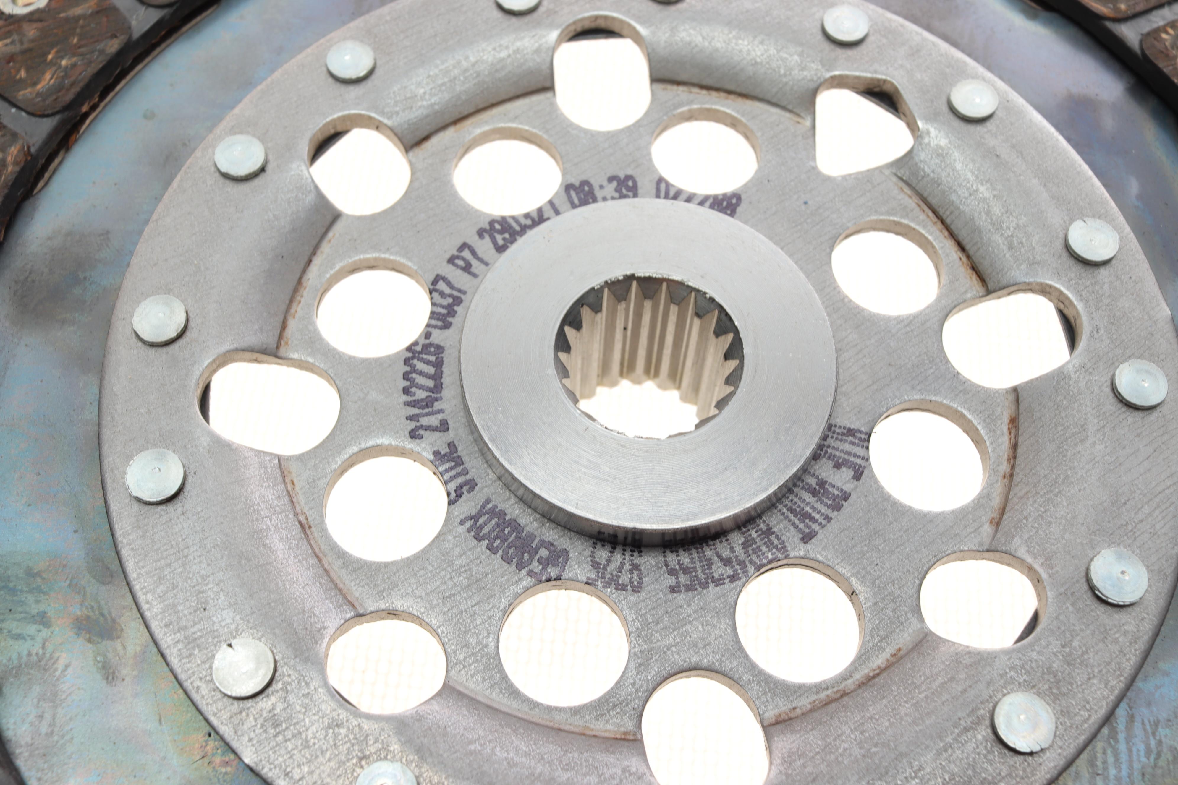 Комплект зчеплення Citroen Berlingo 1.6 HDi 08- (d=228mm)