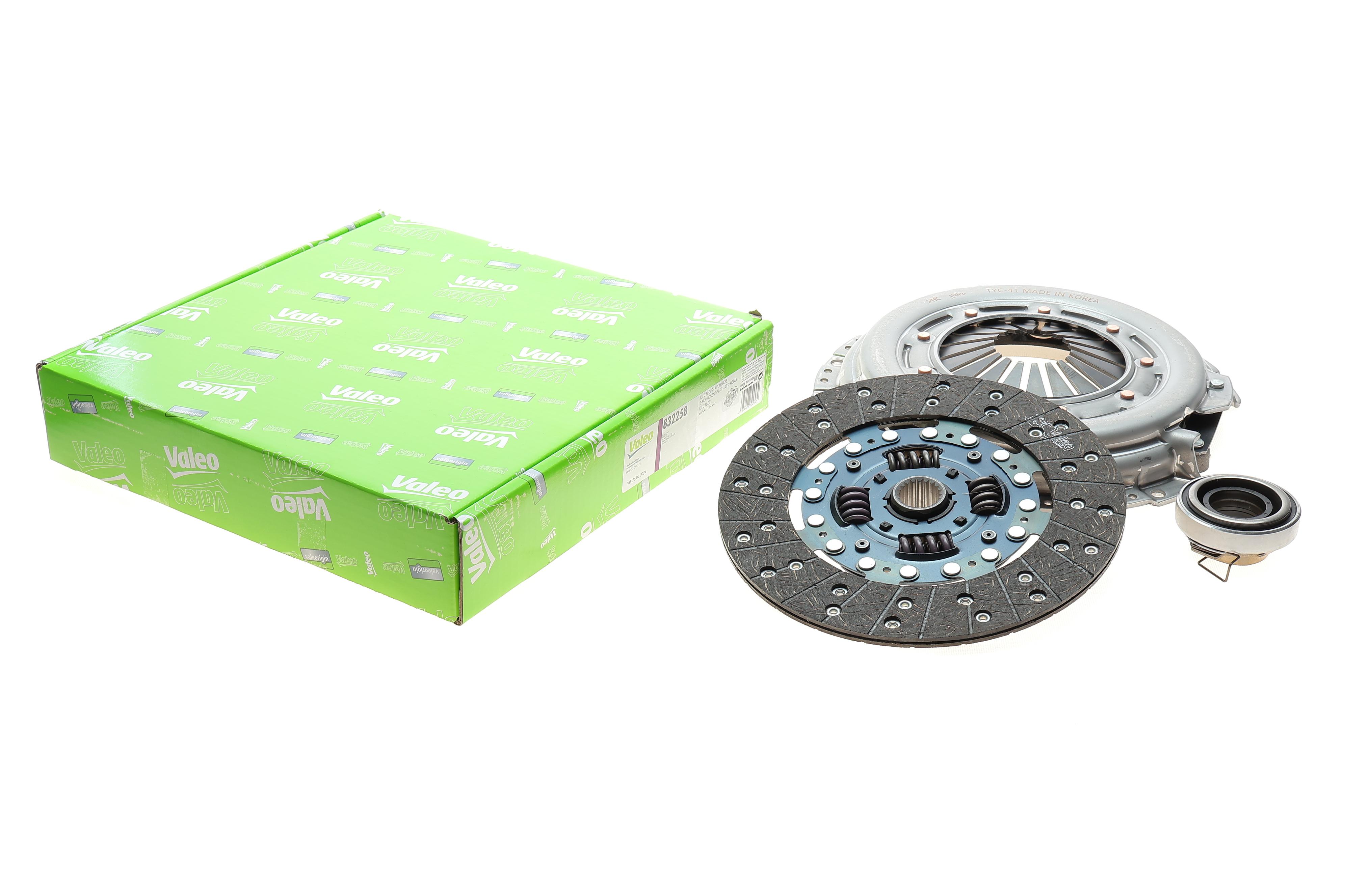 Комплект зчеплення Toyota Hilux 2.5 D-4D 01-05/Land Cruiser 3.0 TD 95-02 (d=260mm) (+вижимний)