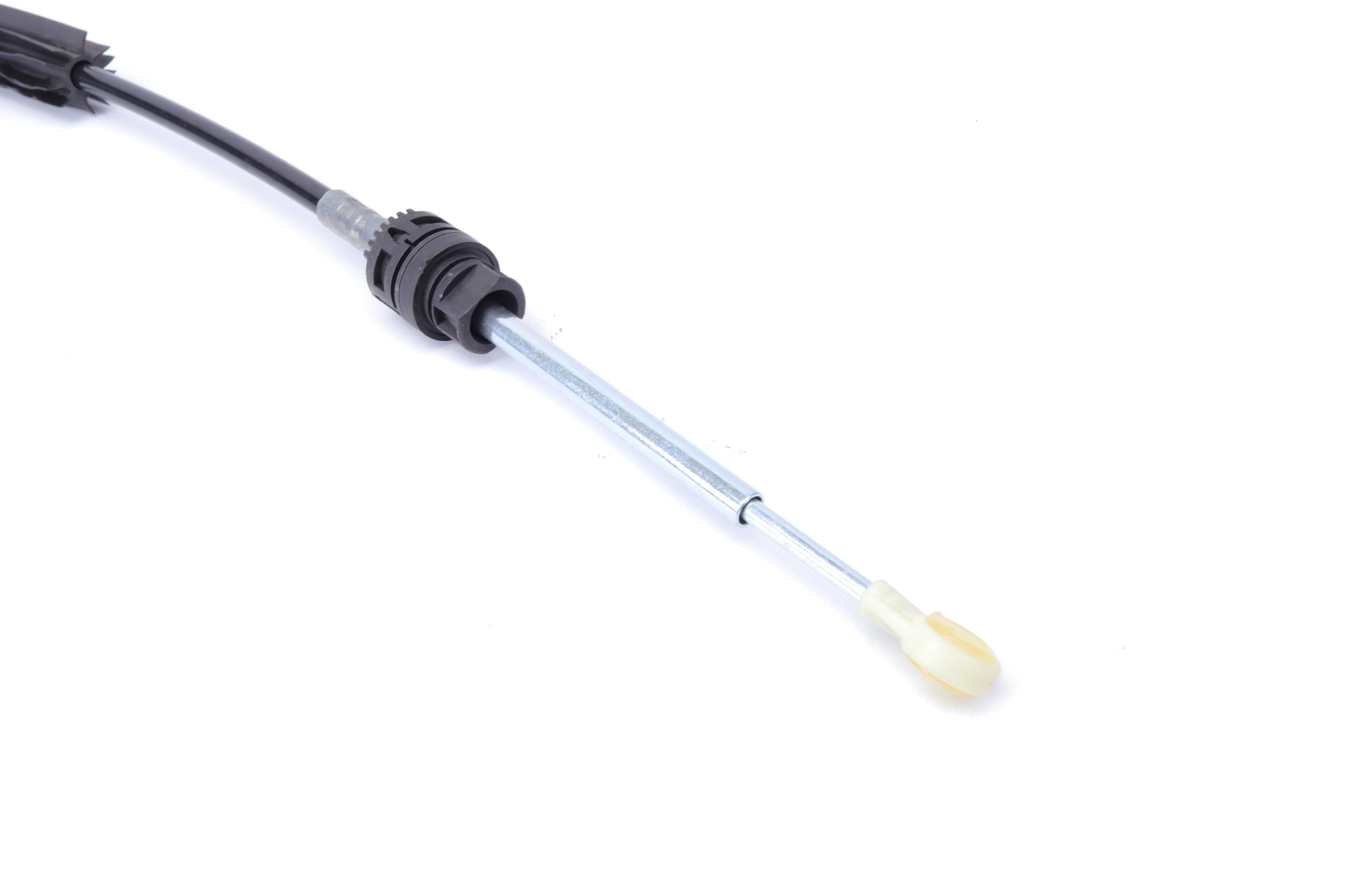 Трос куліси VW Beetle 1,8-2,5/Golf 2,5/Jetta 2.0 -2.5/Passat 1.8-2.5 (888/1257) 06-15