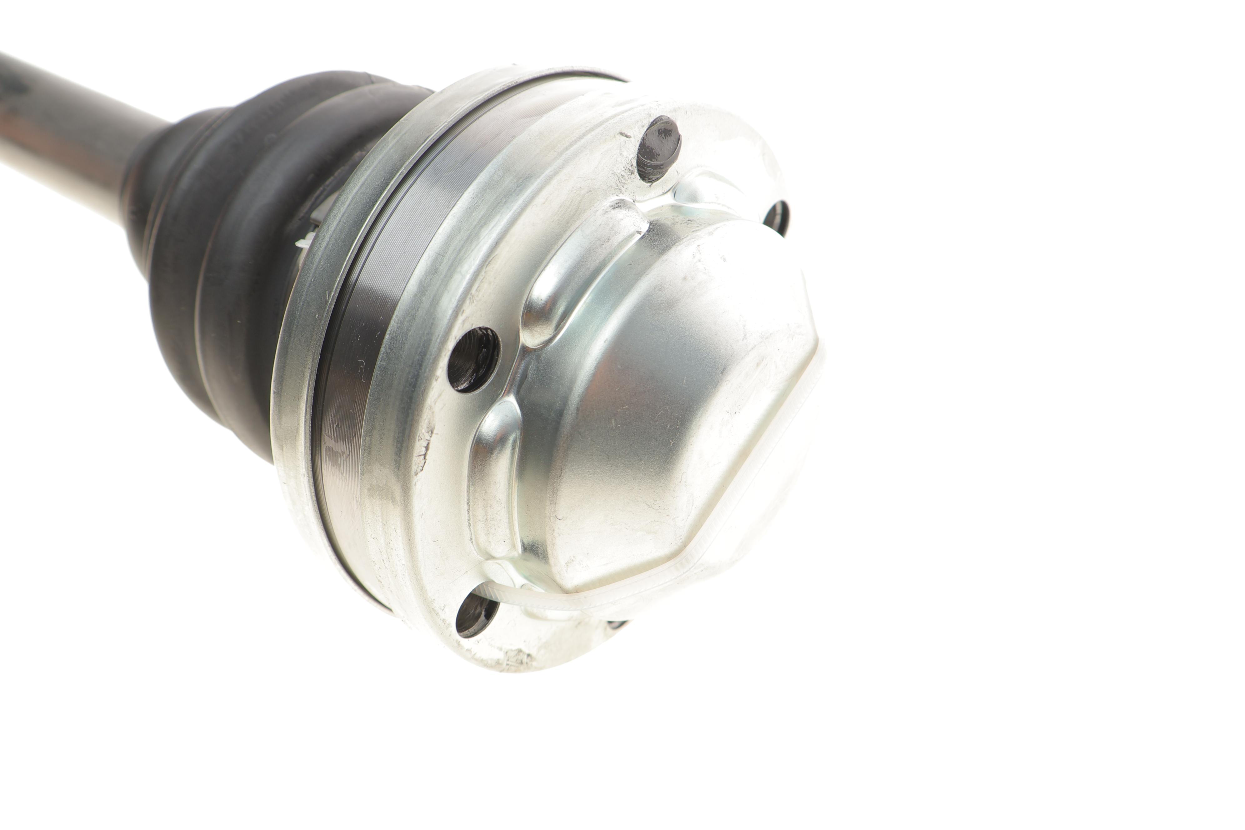 Піввісь (передня) VW Passat 2.0 i 05-12/Skoda Superb 1.8 i 08-15 (R) (36x792)