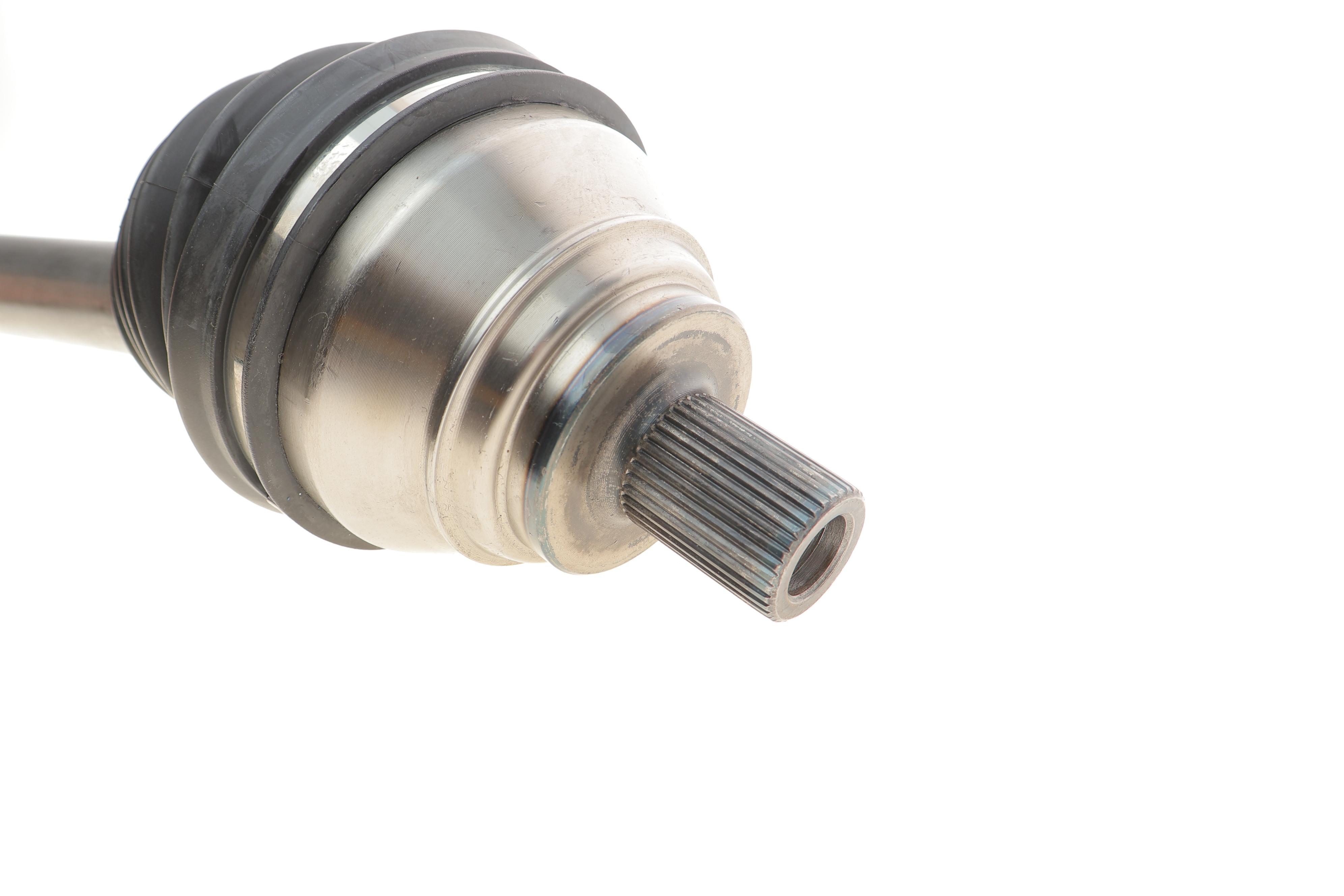 Піввісь (передня) VW Passat 2.0 i 05-12/Skoda Superb 1.8 i 08-15 (R) (36x792)