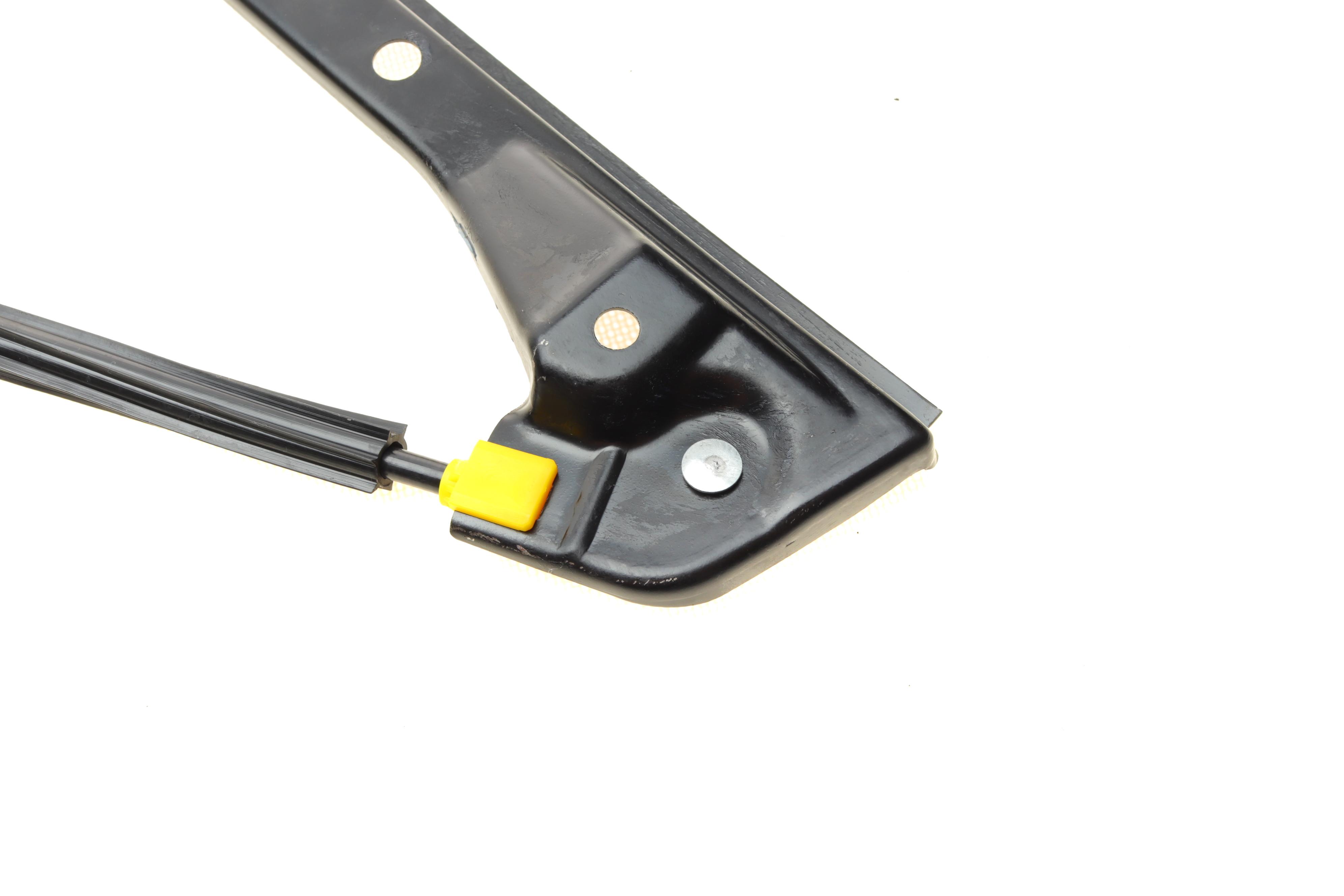 Склопідйомник (передній) VW Golf IV 97-05 (L) (електро) (без моторчика)