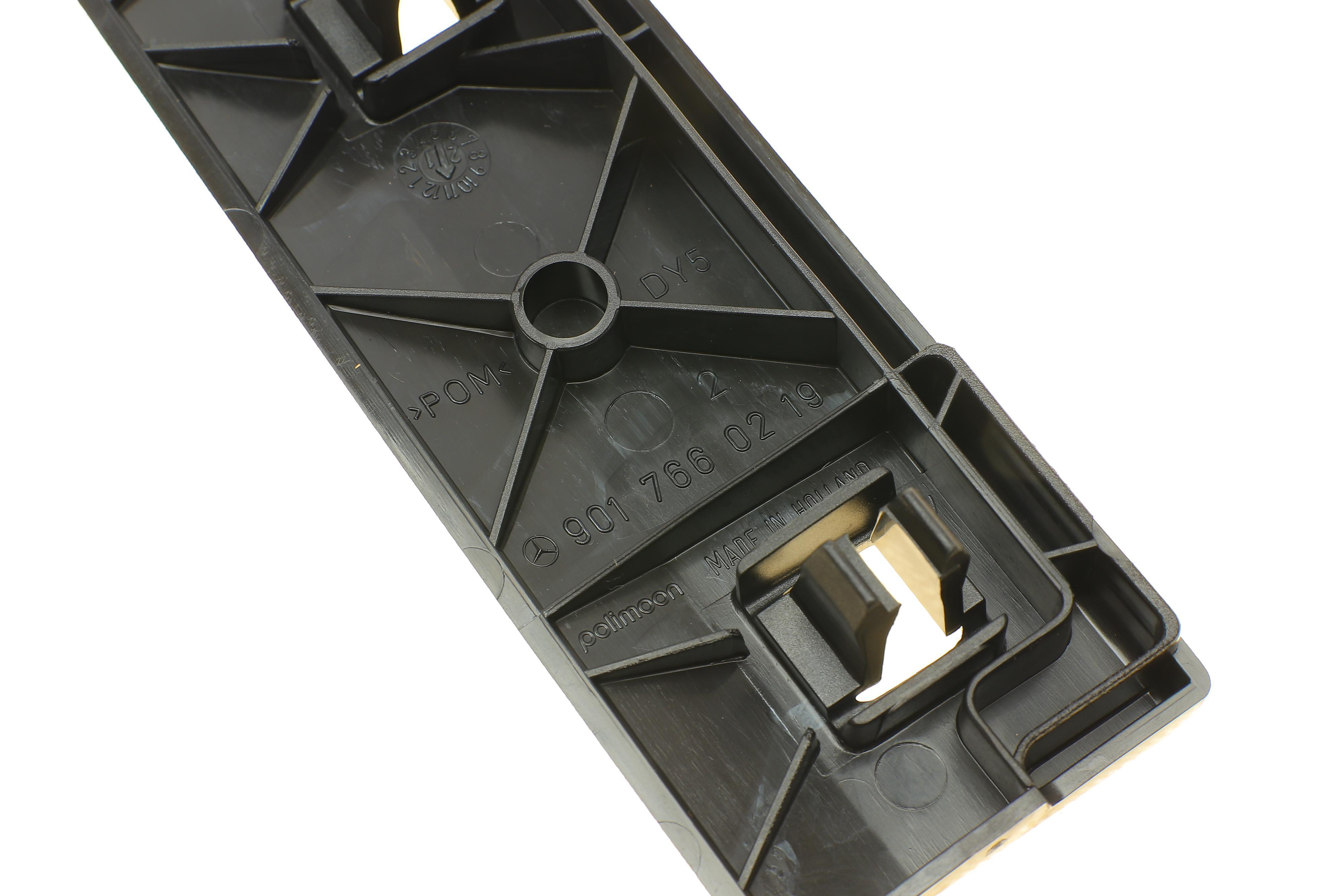 Планка дверей (задньої/верхня) MB Sprinter/VW LT 96-