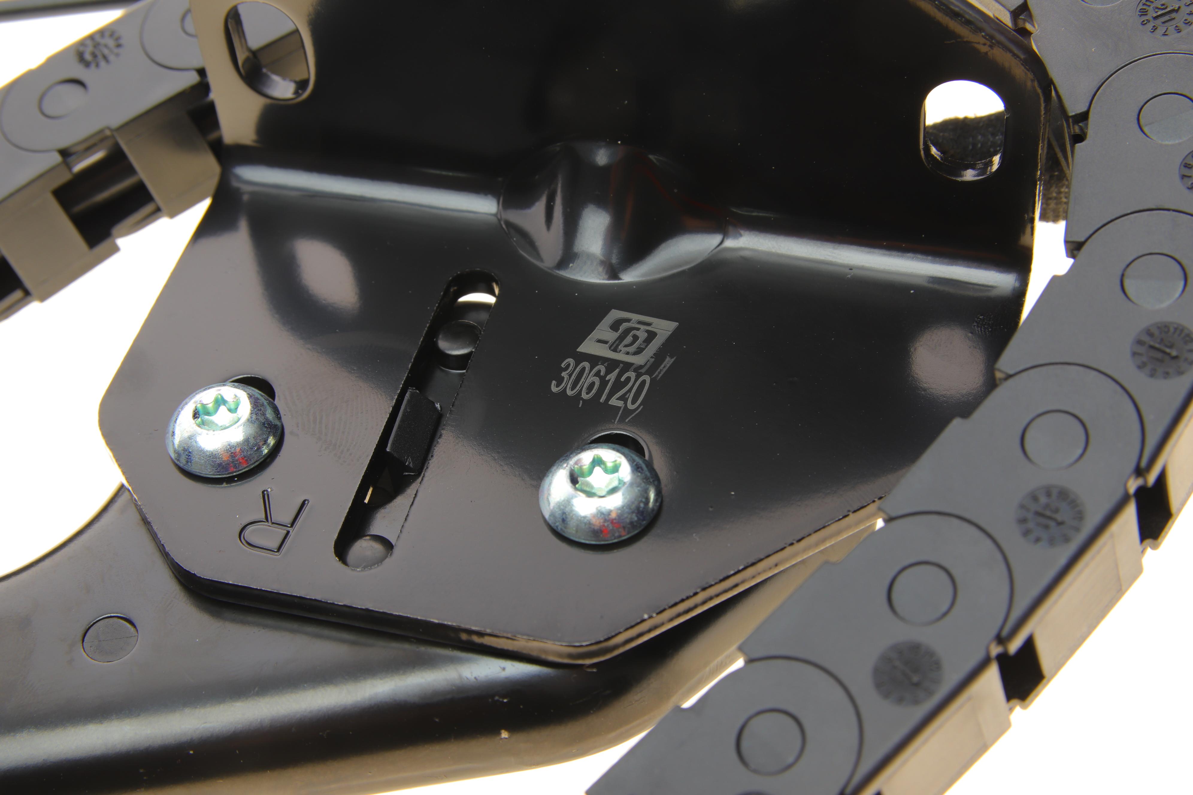 Ролик дверей (бічних/нижній) MB Sprinter/VW Crafter 30-50 06- (R)