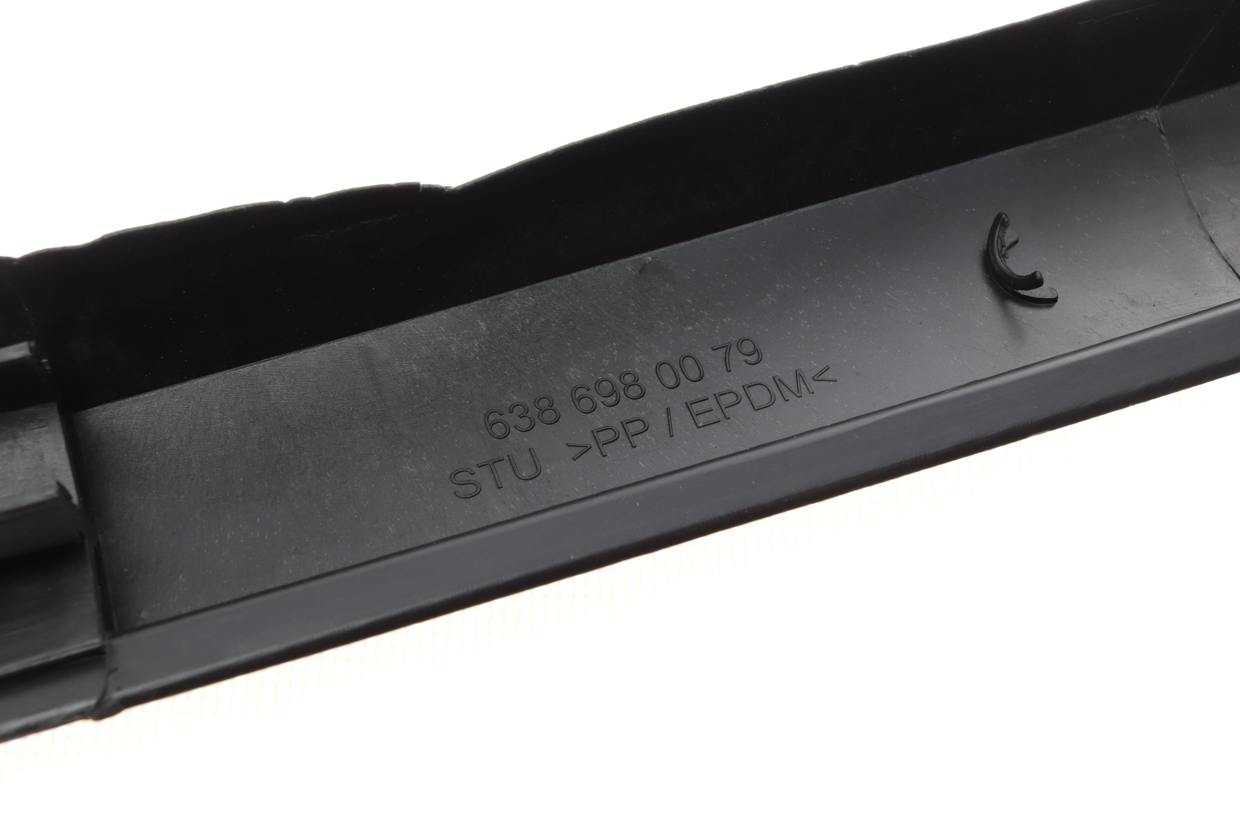 Накладка скла лобового MB Vito (W638) 96-03 (L)