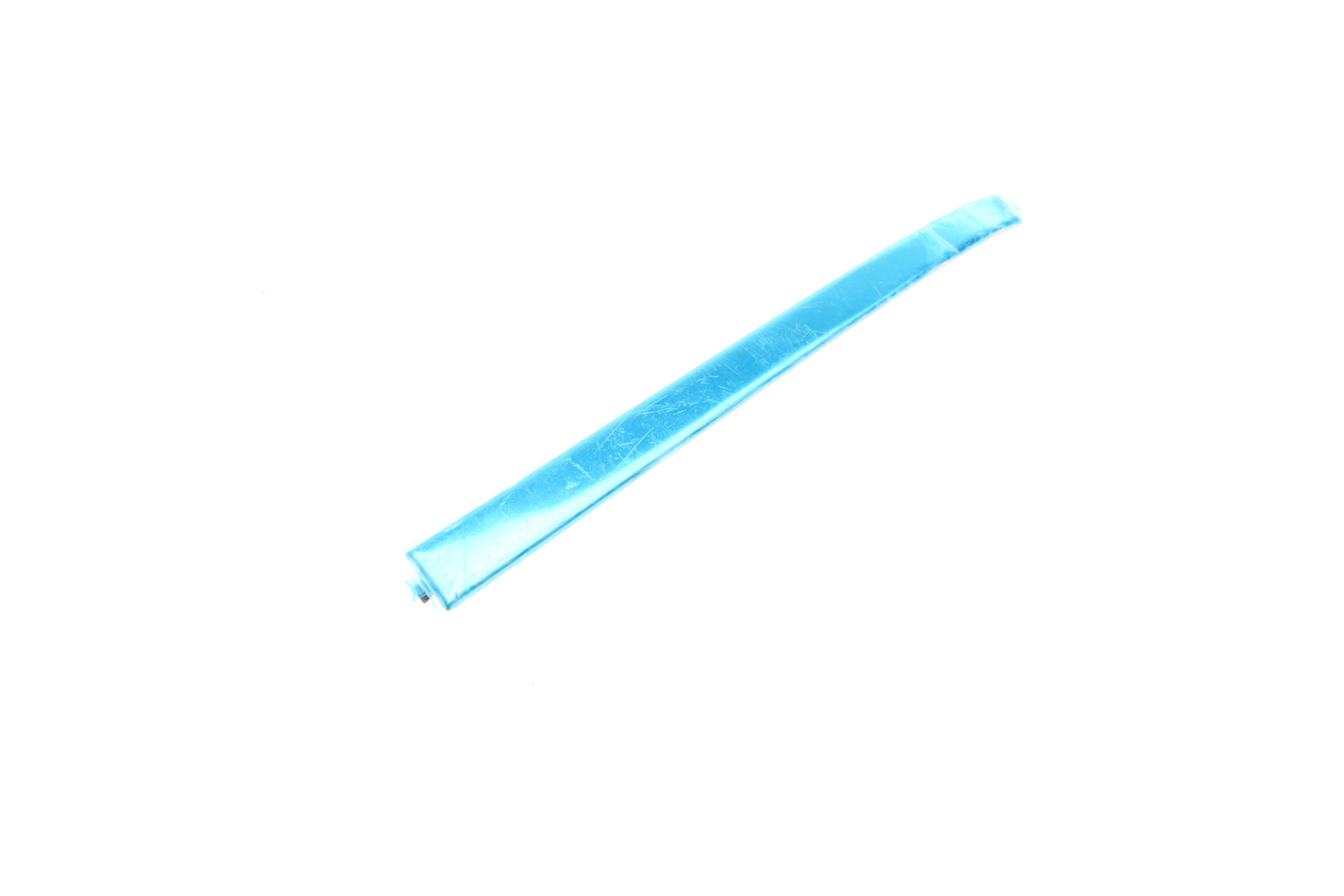 Ручка дверей (передніх/ззовні) (R) VW Golf/Passat 83-88