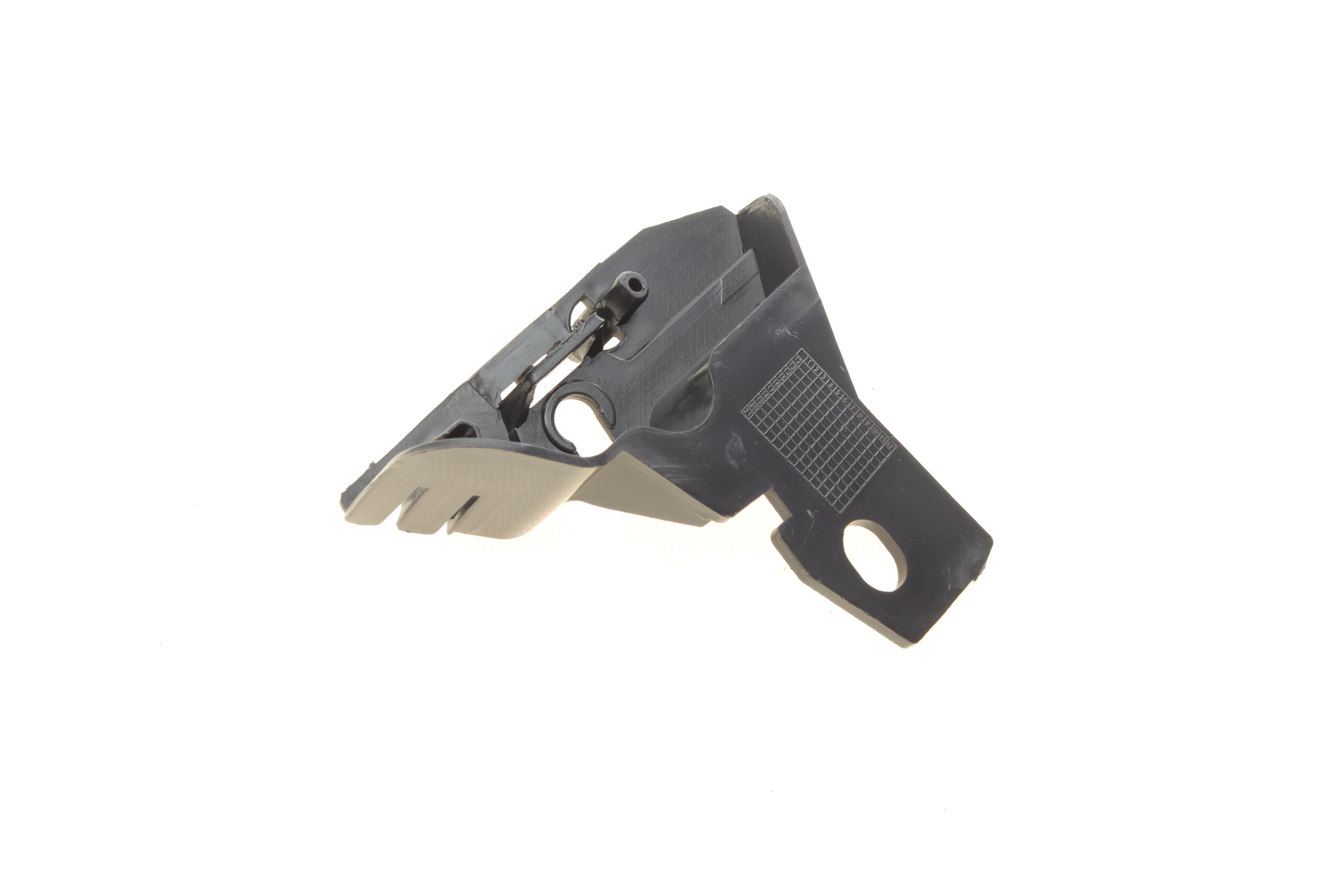 Кронштейн кріплення бампера (R) MB Sprinter 06-