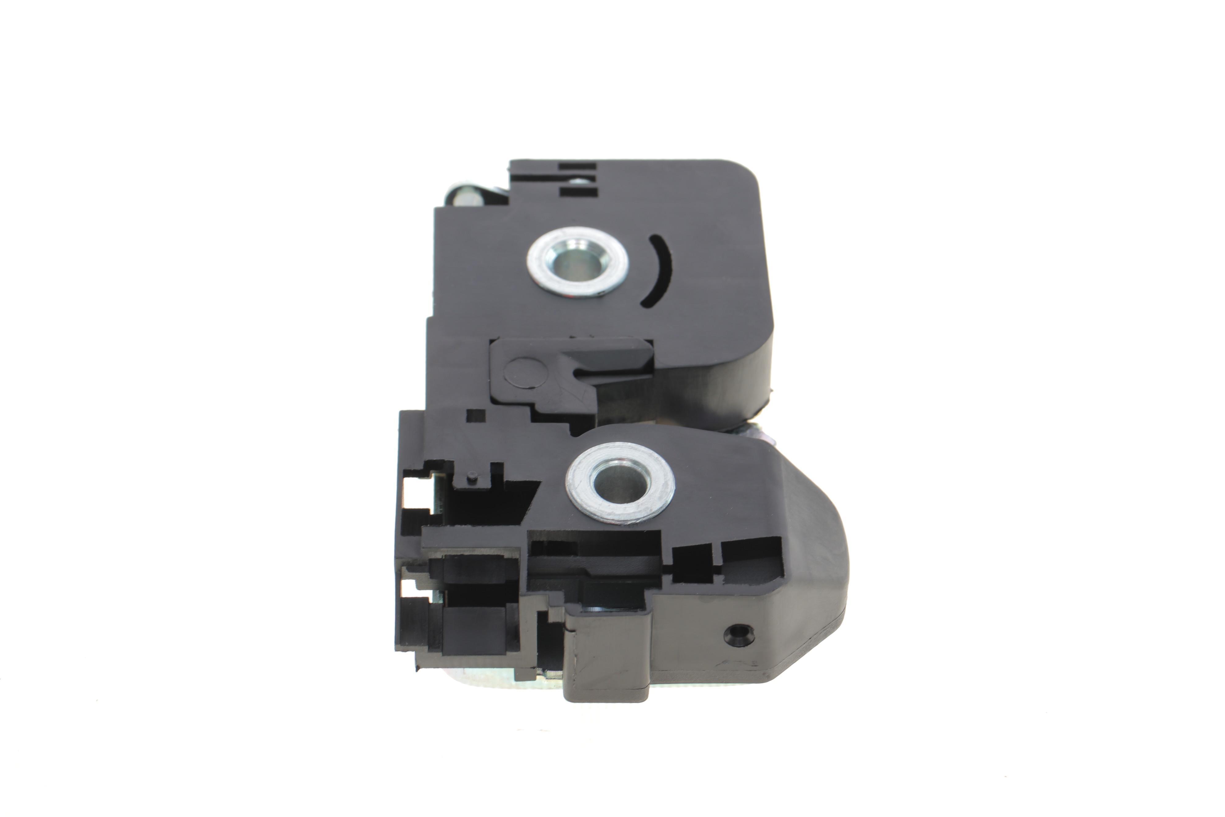 Замок кришки багажника VW T4 90-03