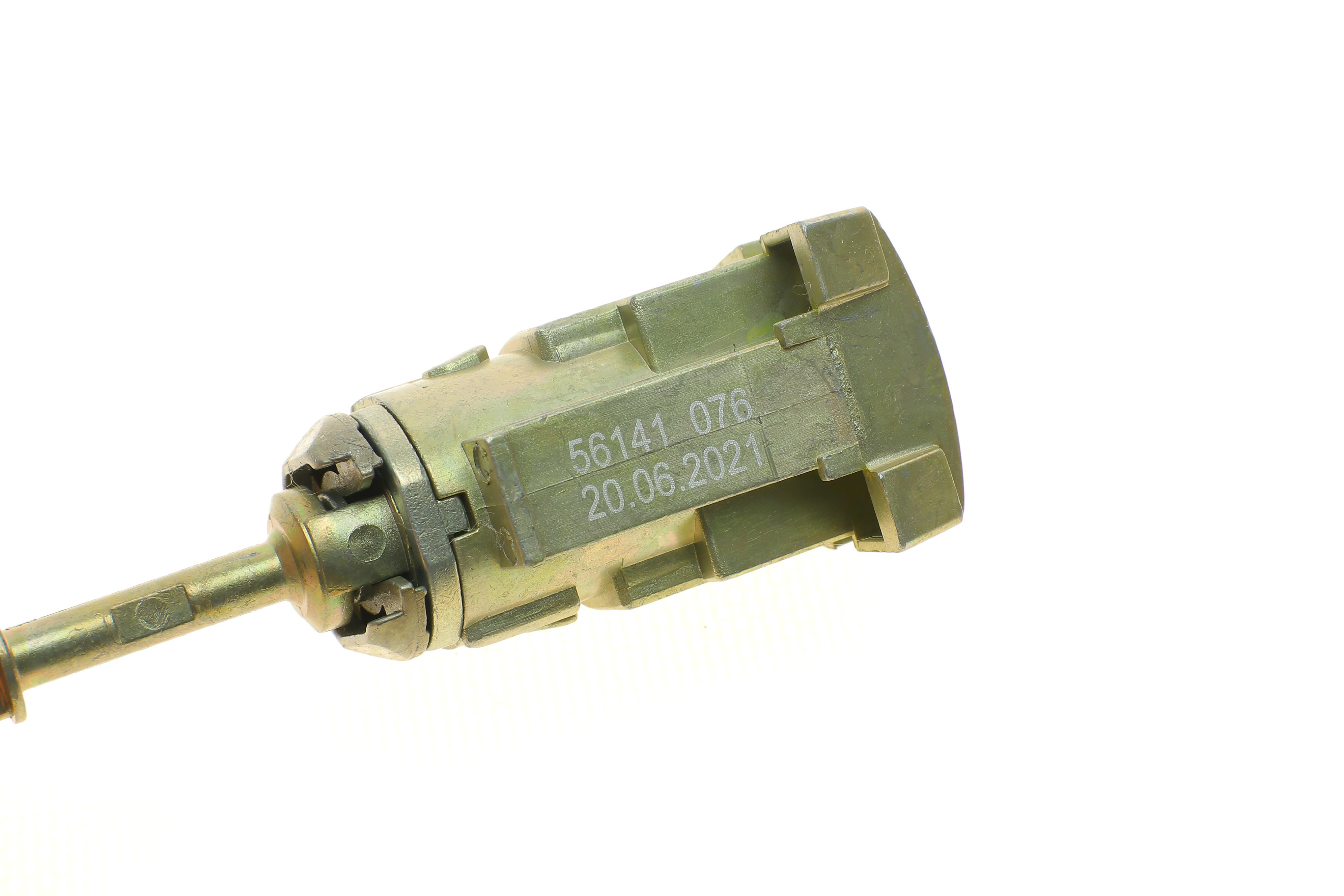 Замок дверей (передніх/L) VW Passat 96-05