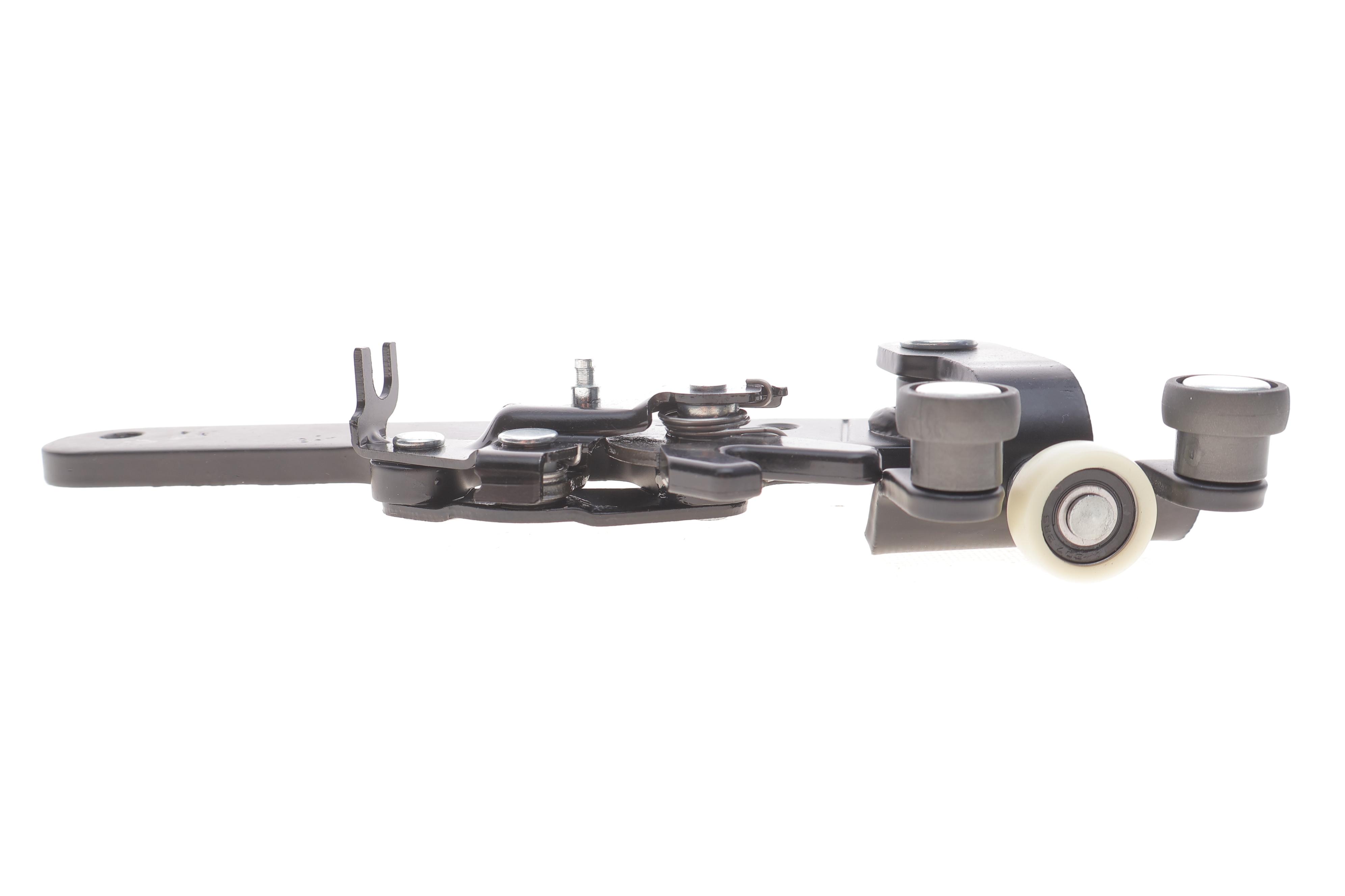 Ролик дверей (бічних/нижній) Fiat Doblo 10- (L)