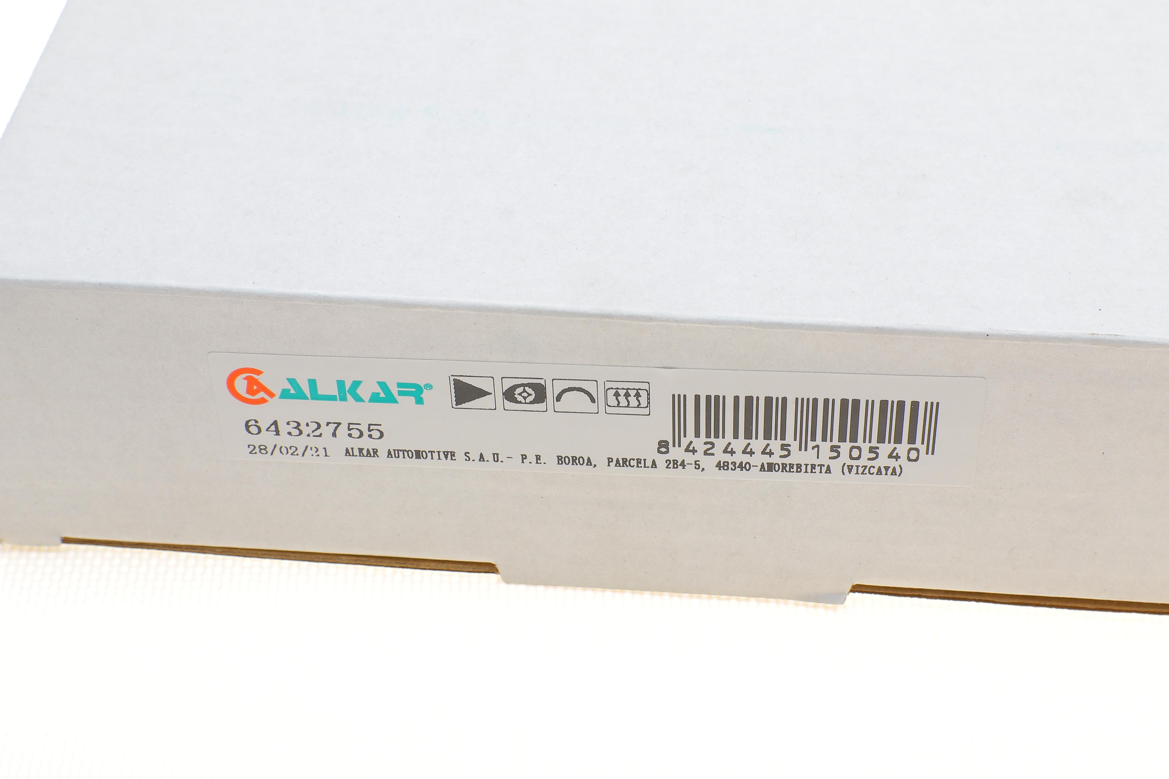 Скло дзеркала (з підігрівом) Renault Master/Opel Movano/Nissan NV 400 10- (R)