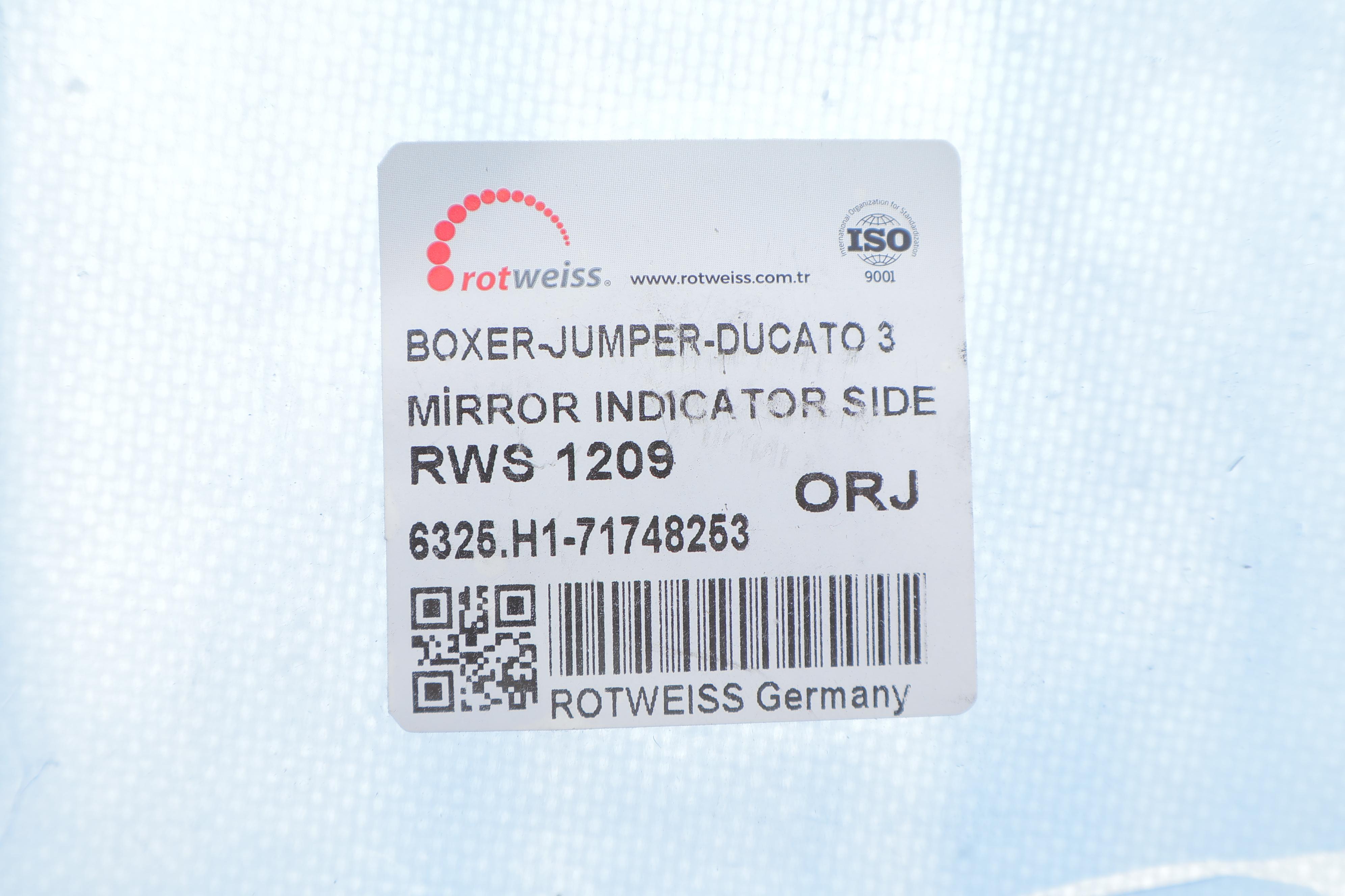 Повторювач повороту на дзеркало Fiat Ducato/Peugeot Boxer 06- (R) (білий) (71748253/6325.H1)