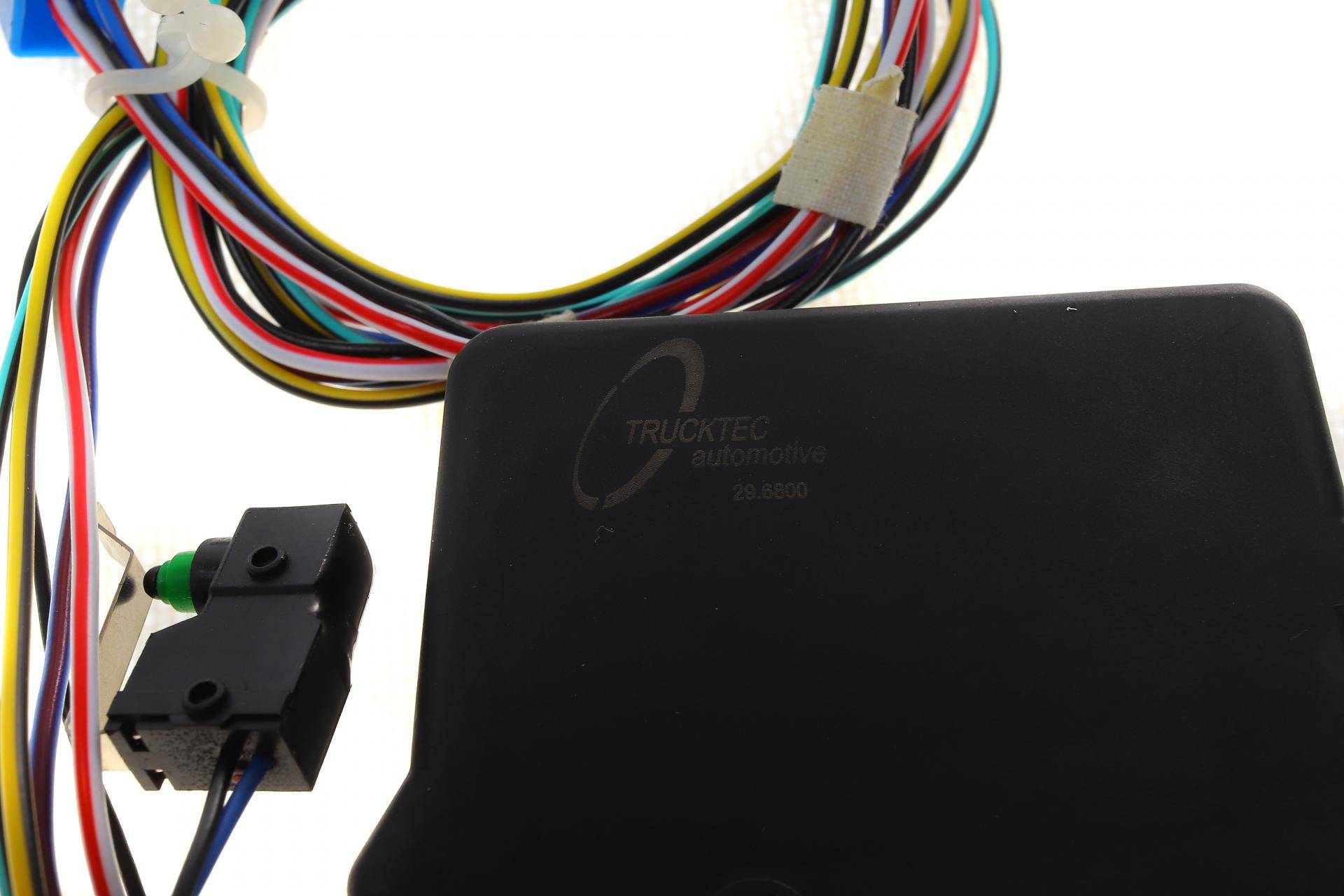 Привід замка дверей (задніх) MB Sprinter 901-904/Vito (W638)/VW LT 28-46 96-06