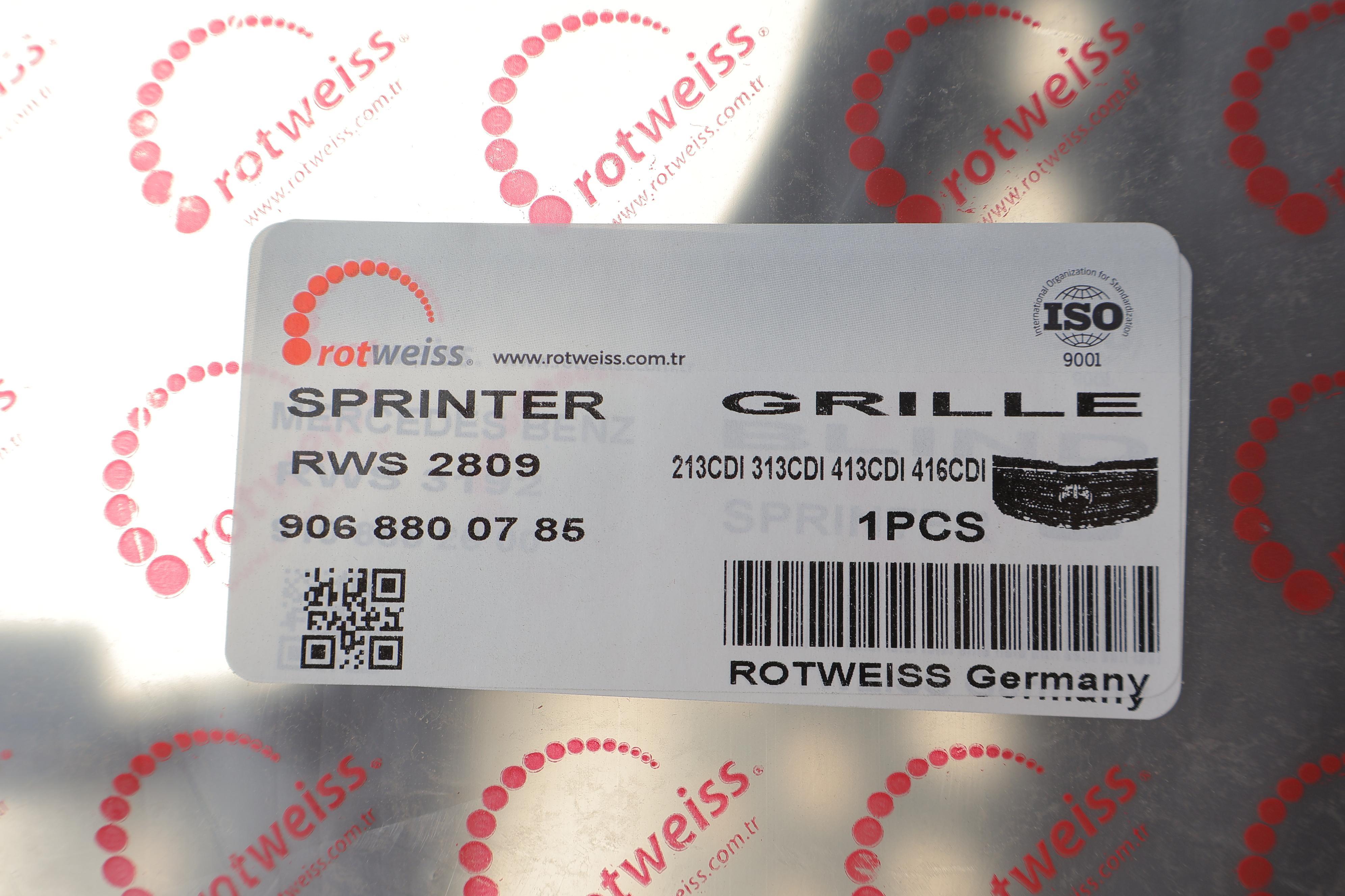 Решітка радіатора MB Sprinter 11-