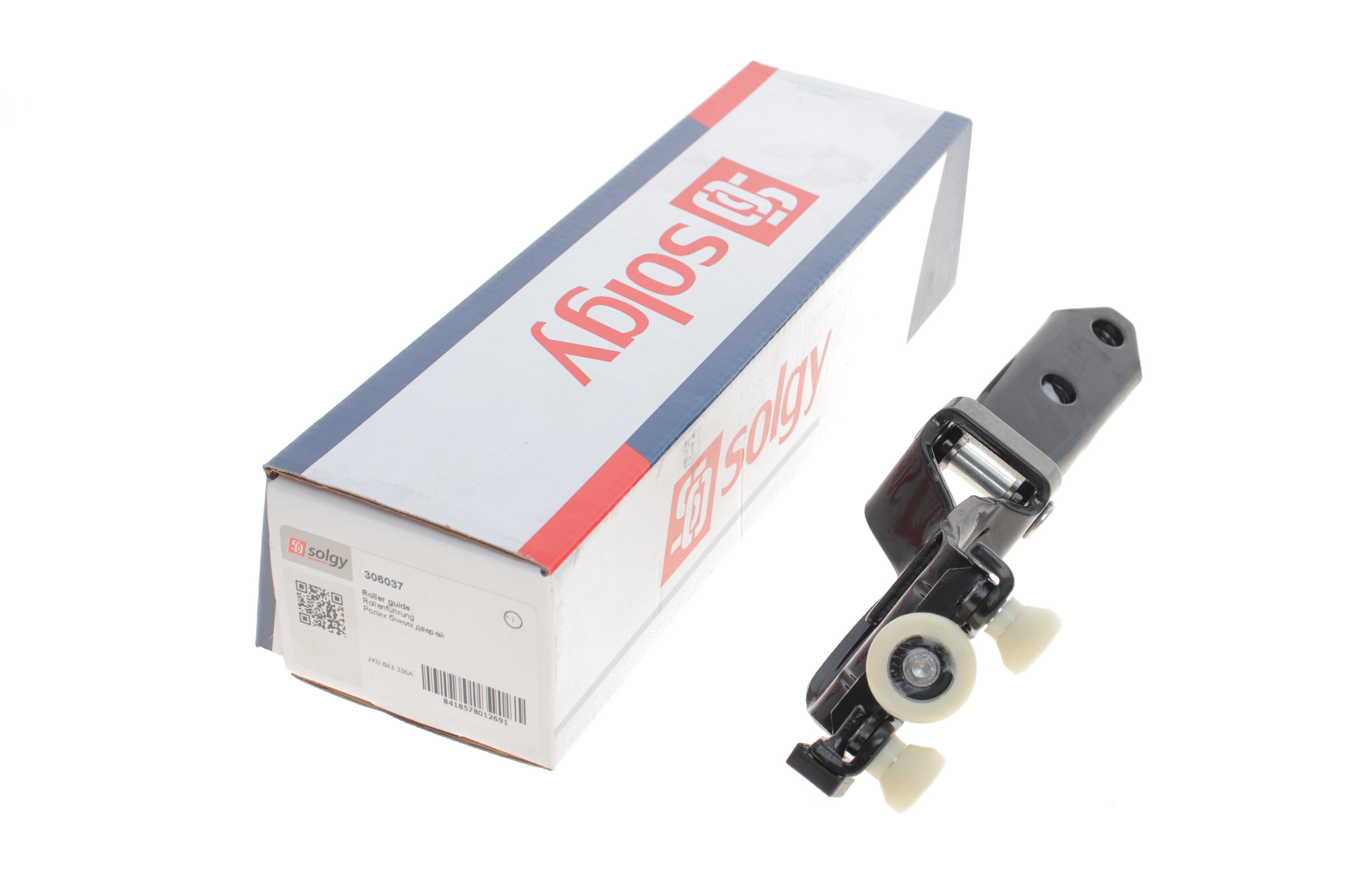 Ролик дверей (бічних/средний) VW Caddy 03- (R)