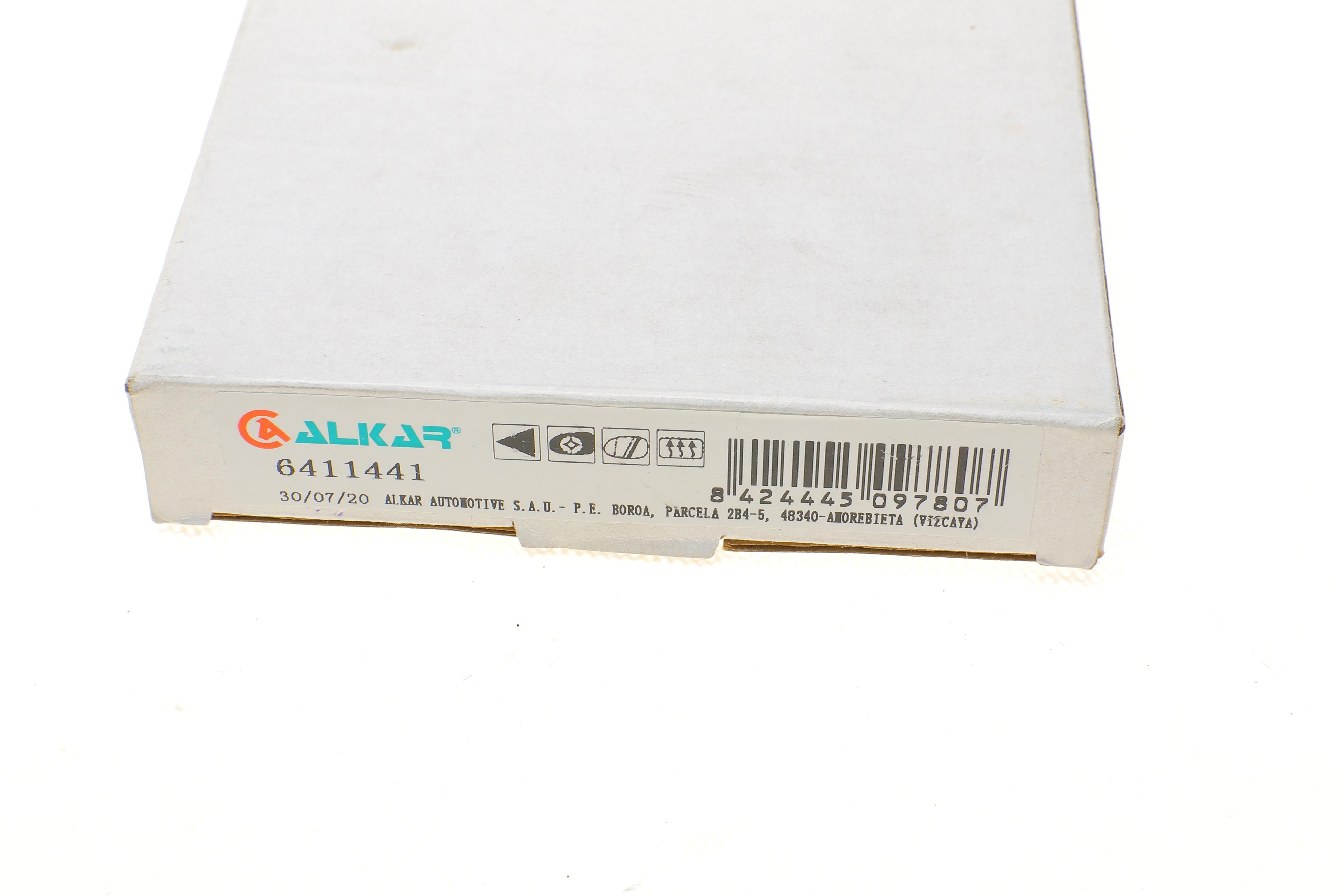 Скло дзеркала (з підігрівом) Opel Zafira 05- (L)