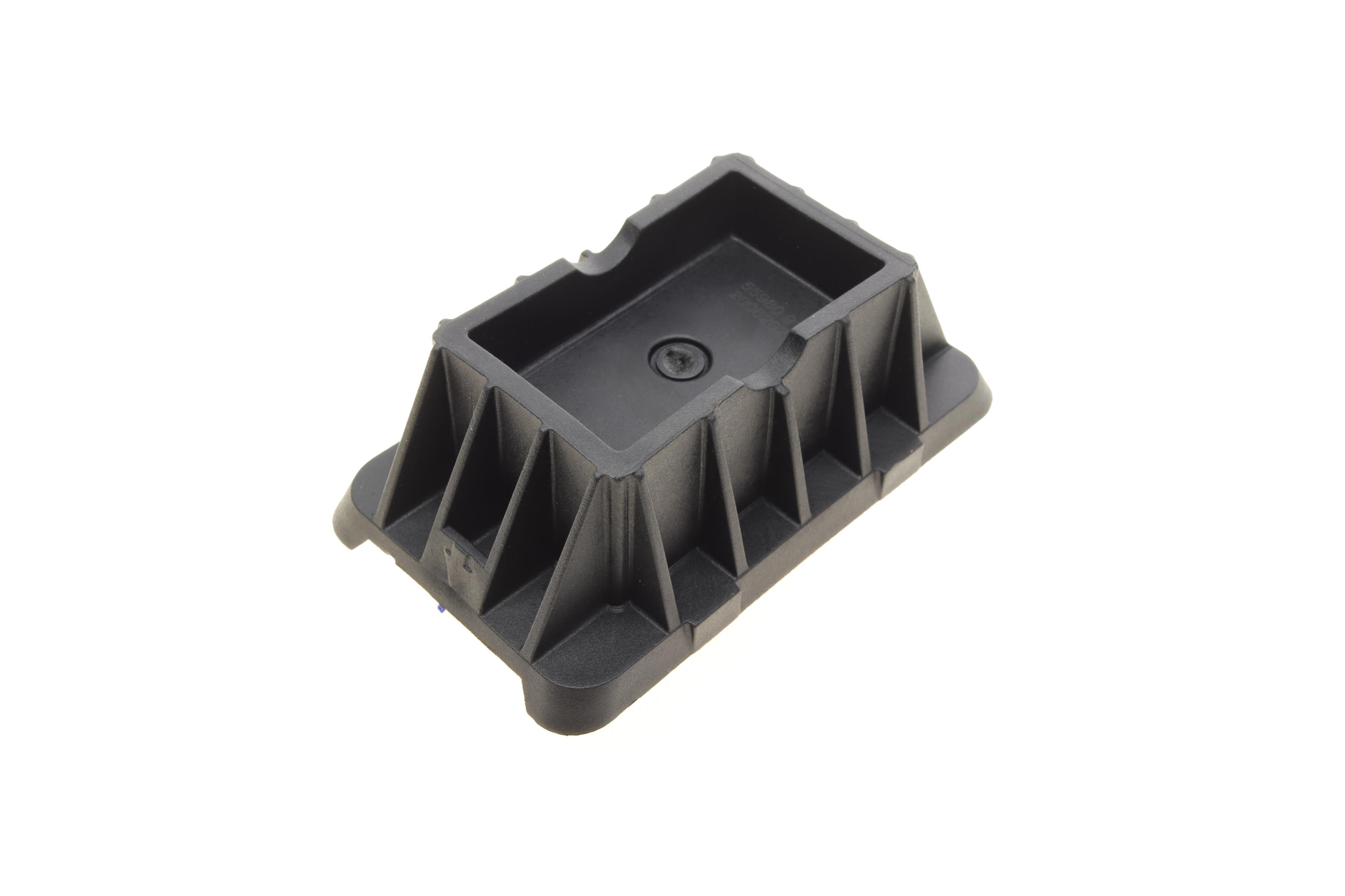 Подушка піддомкратна (нижня) BMW X3 (F25)/X5 (E70/F15/F85) 10-18 N20/N52/N57