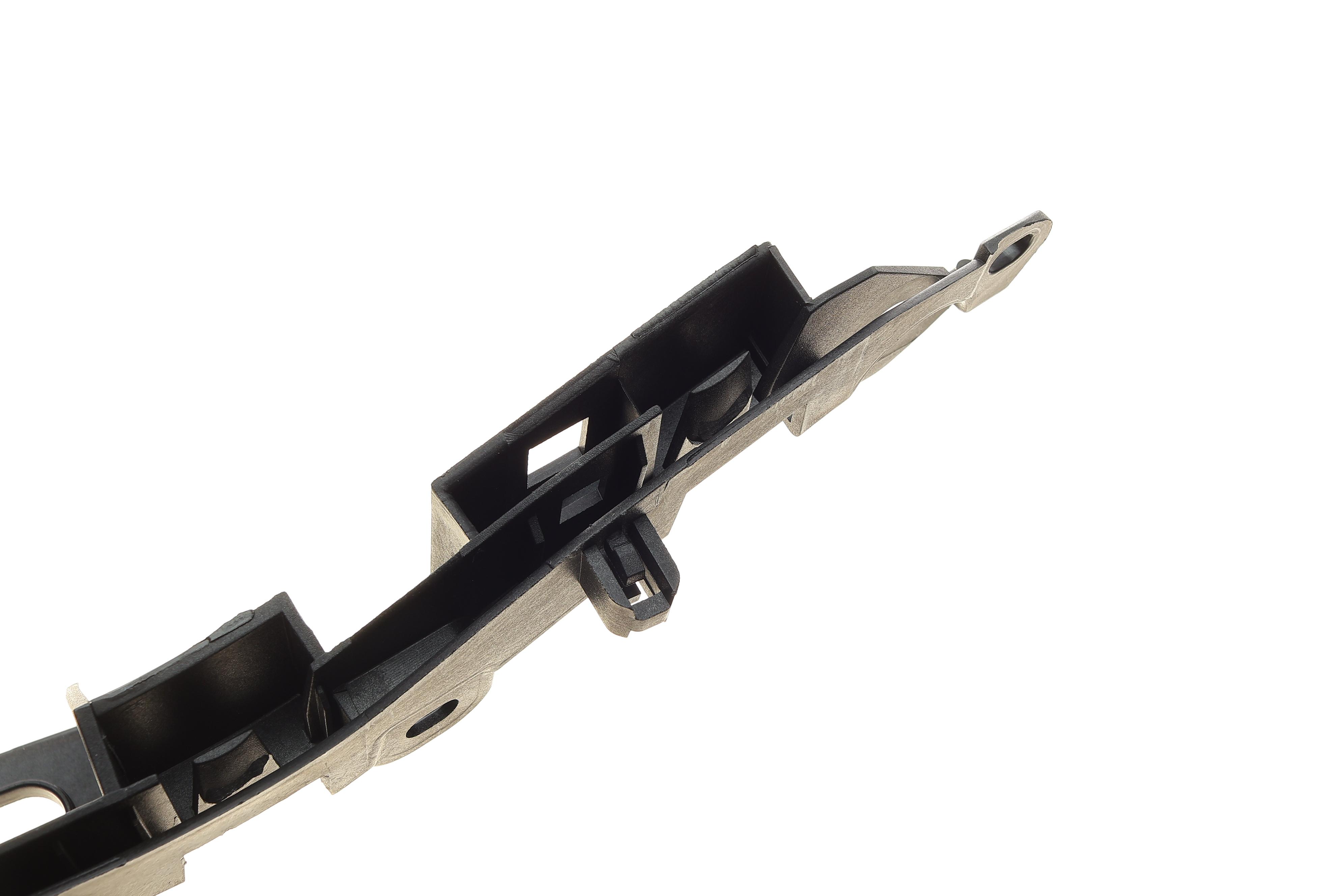 Скоба кріплення бампера (переднього) (R) MB Sprinter (W906) 06-