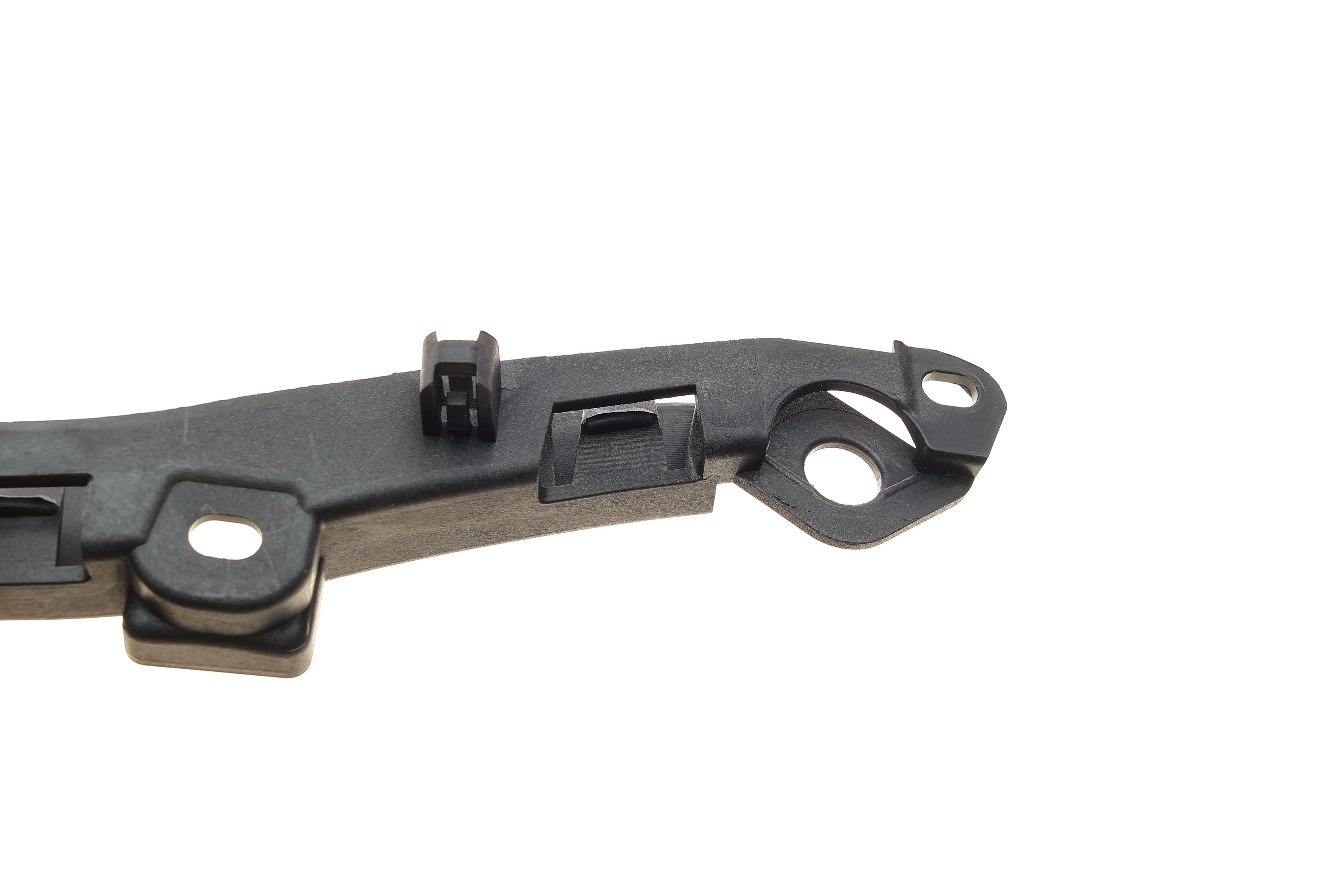 Скоба кріплення бампера (переднього) (R) MB Sprinter (W906) 06-