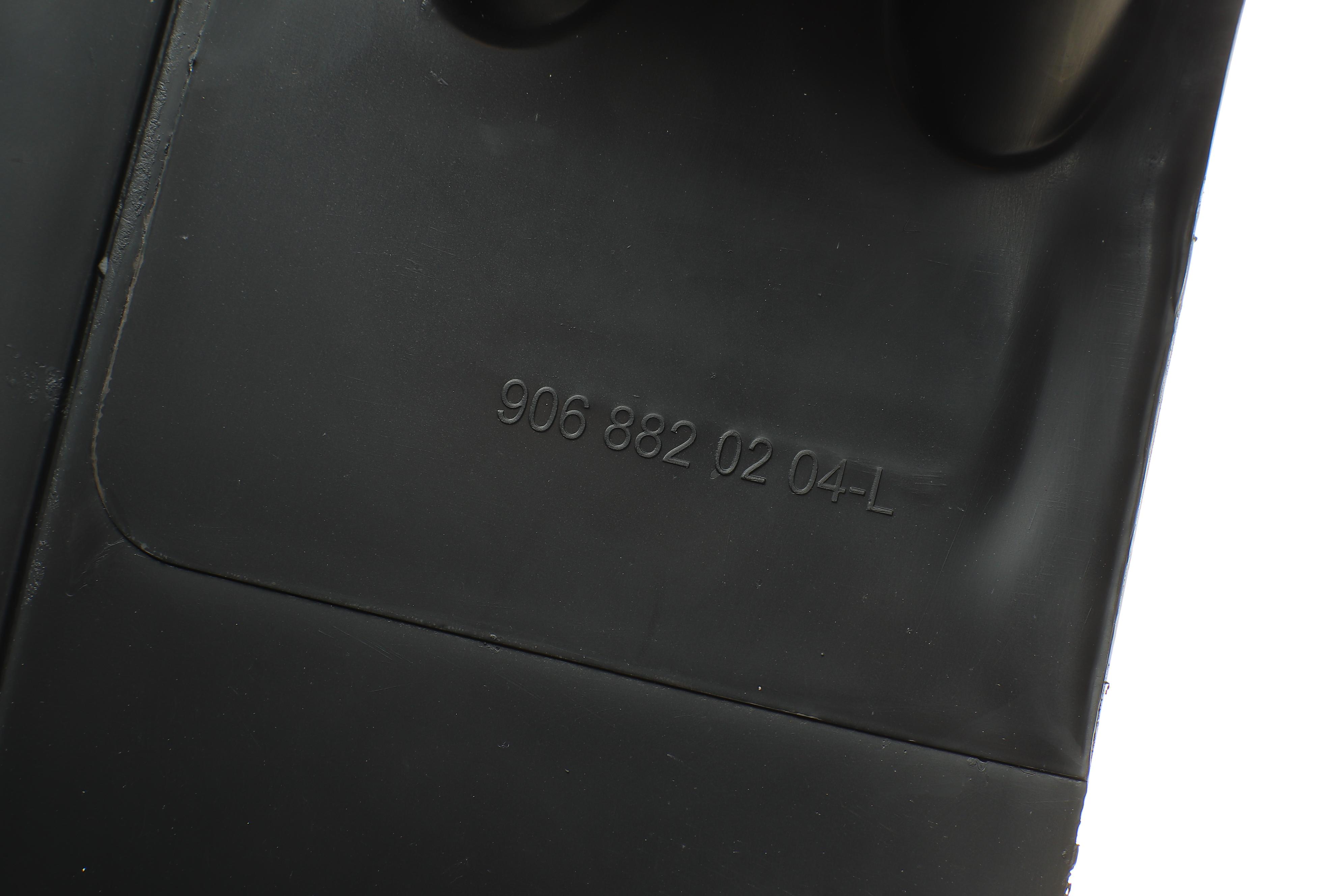 Бризковик (задній) (L) MB Sprinter/VW Crafter 06- (однокатковий)