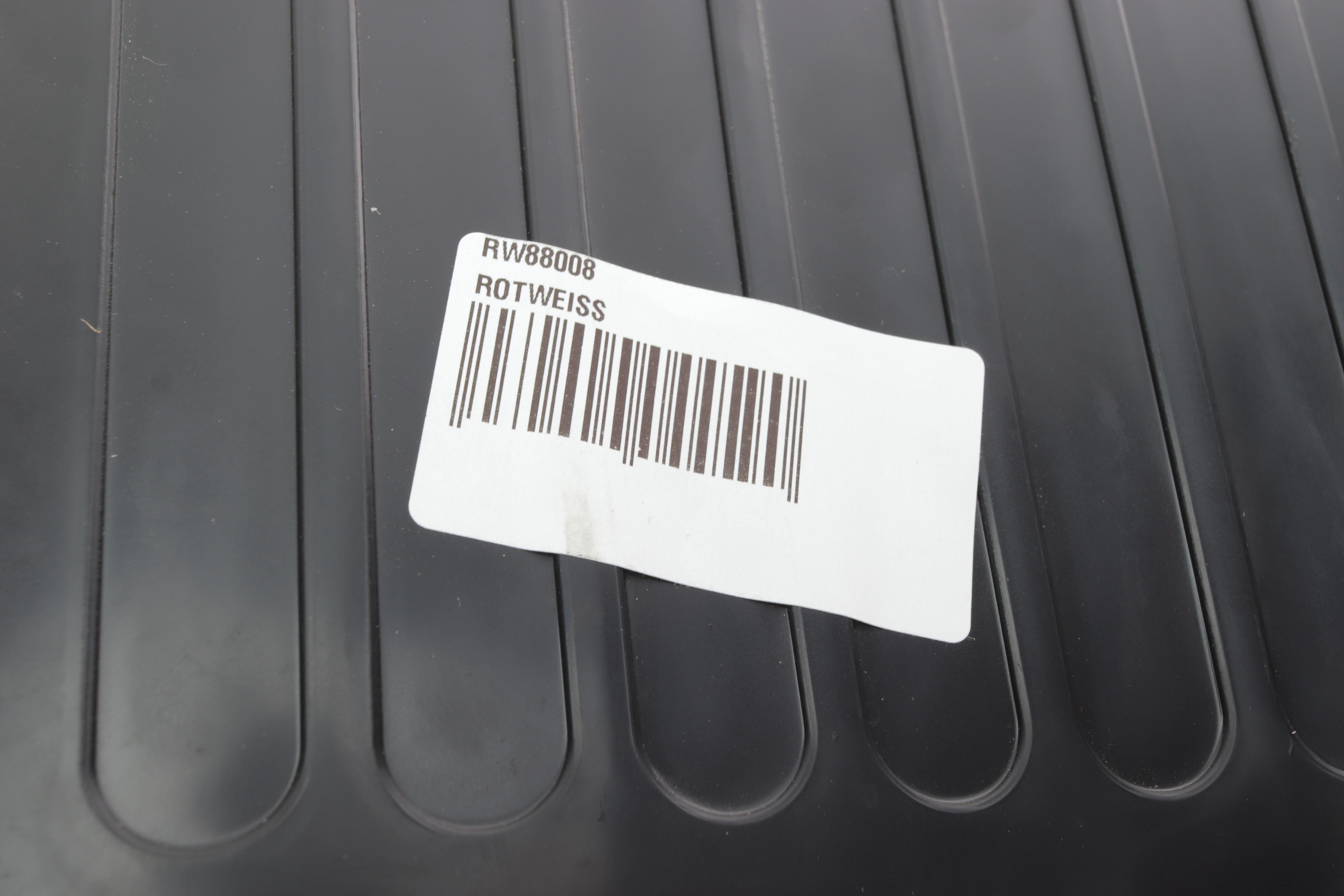 Бризковик (передній/задній) (R) MB Sprinter 208-312/VW LT 35 96- (9018820405)