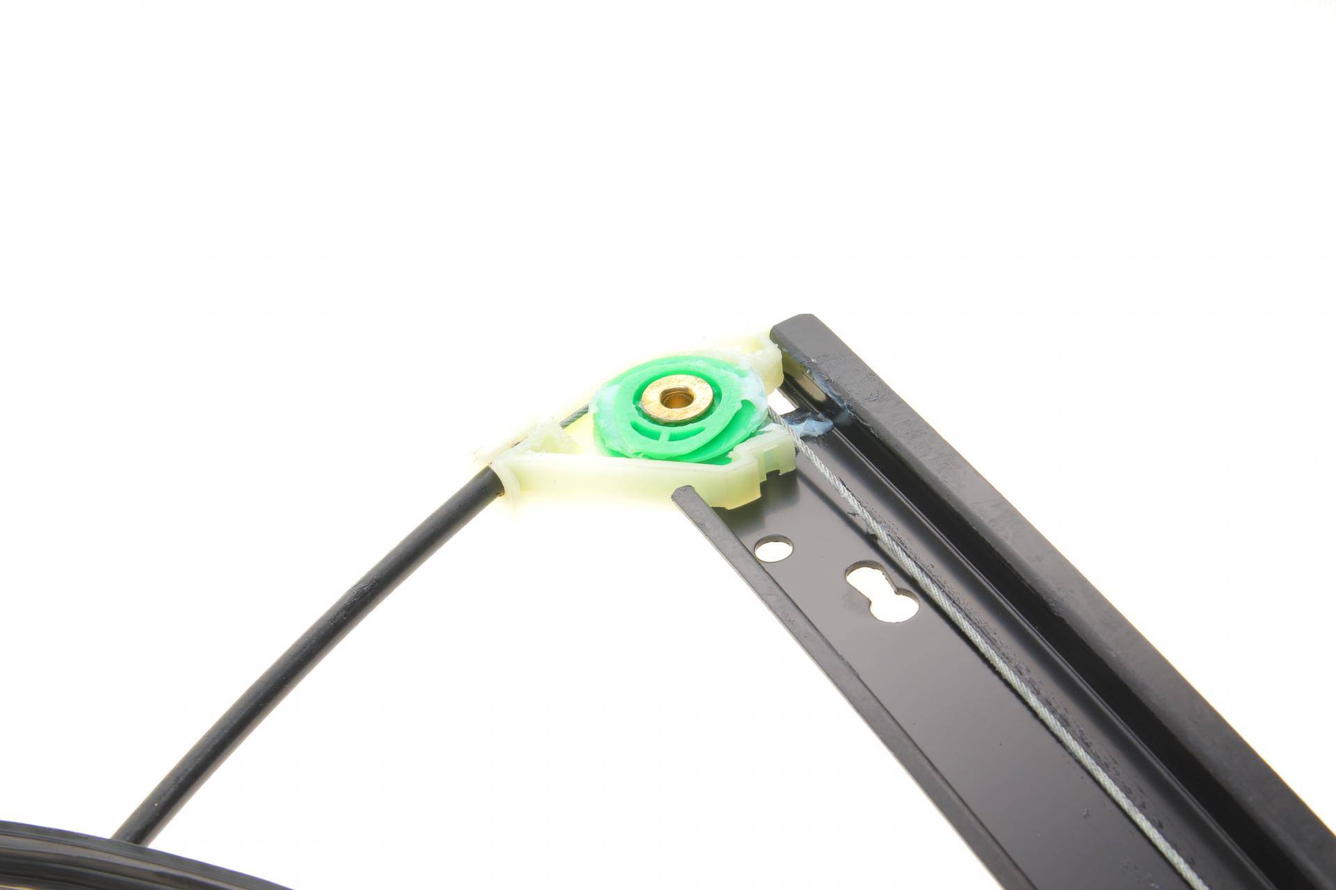 Склопідіймач (передній) Audi A6 97-05 (R) (електро) (без моторчика)