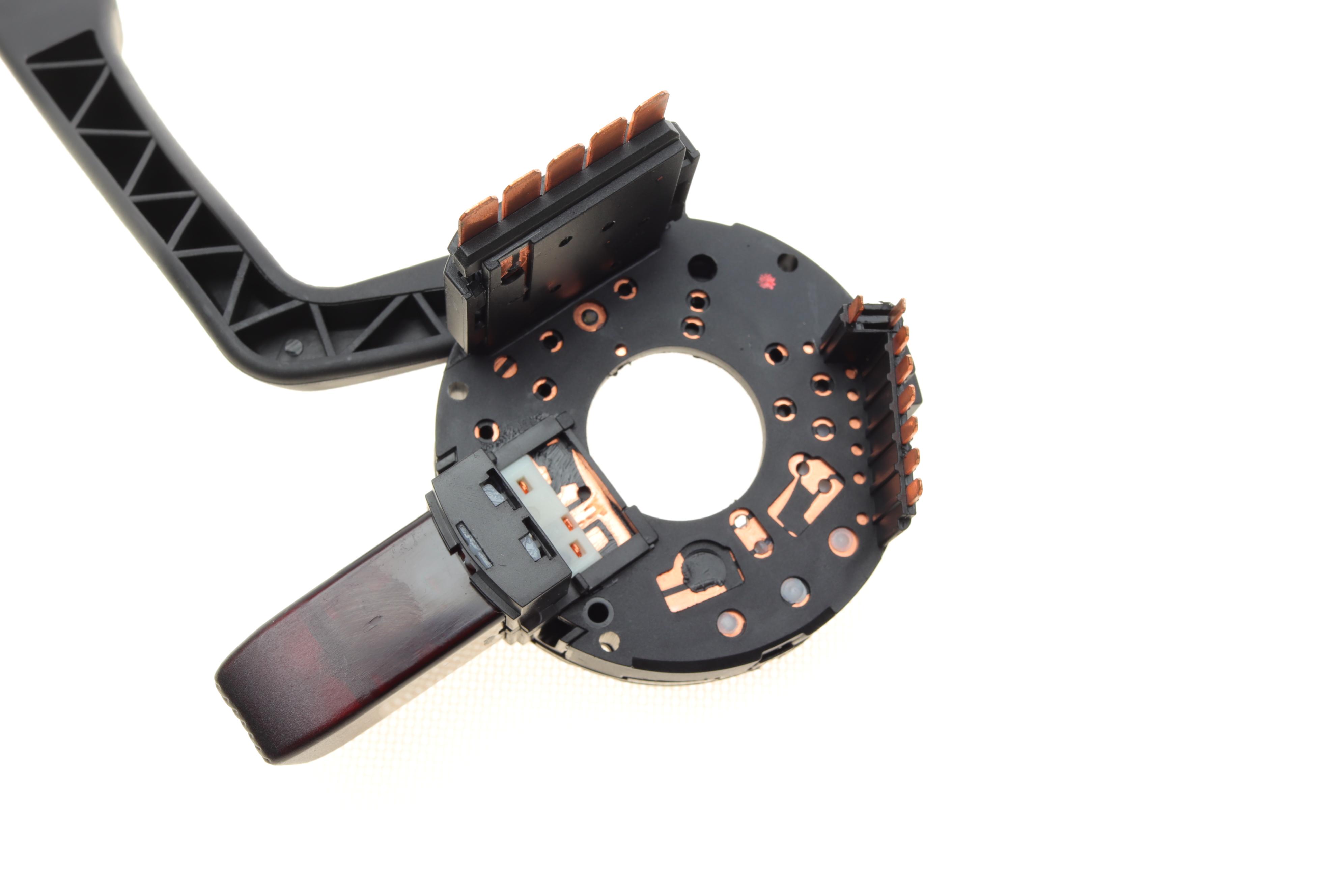 Перемикач поворотів VW T4 90-03